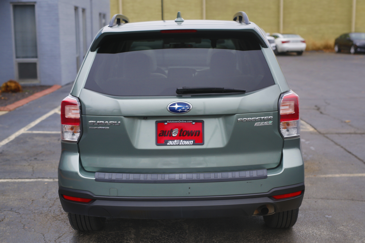 Subaru Forester 2.5i Premium CVT 2017