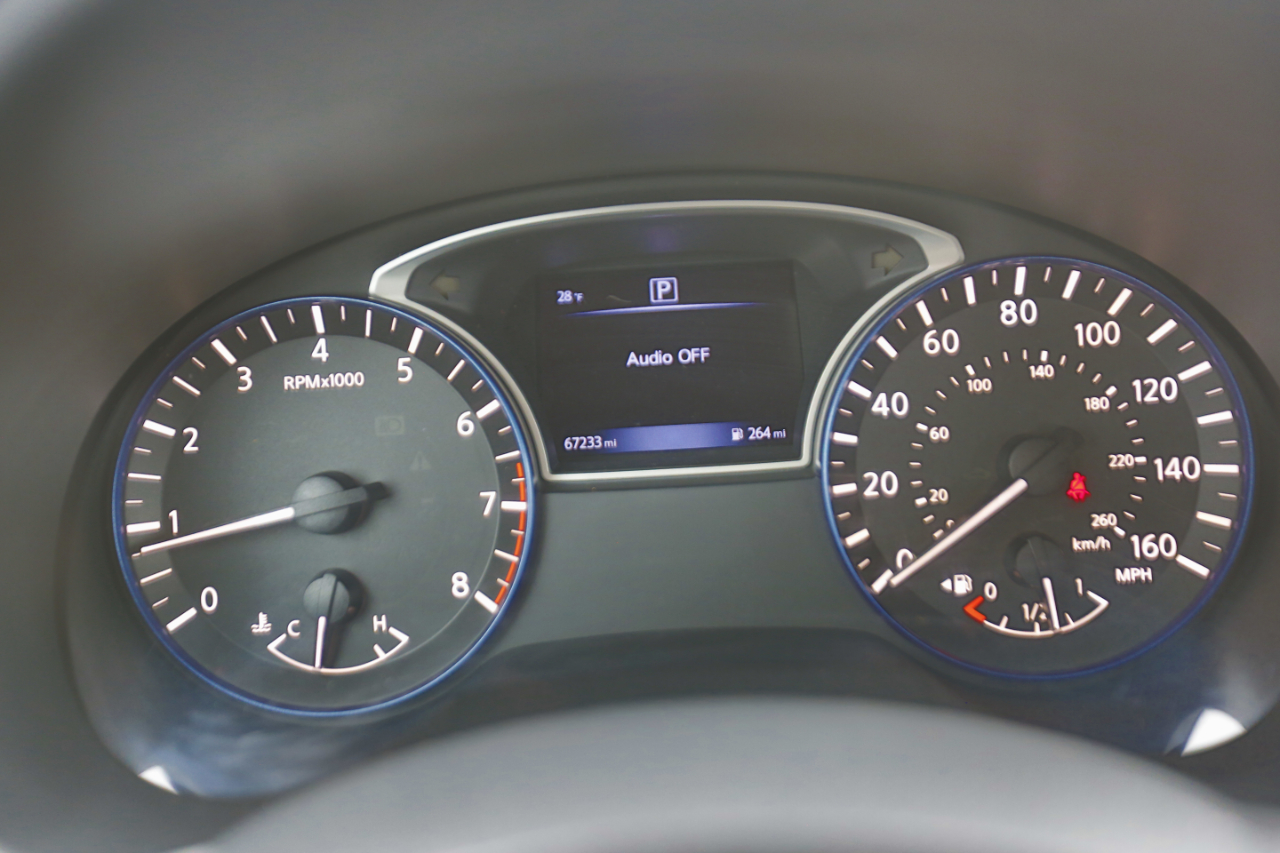 Nissan Altima 2.5 SR Sedan 2017