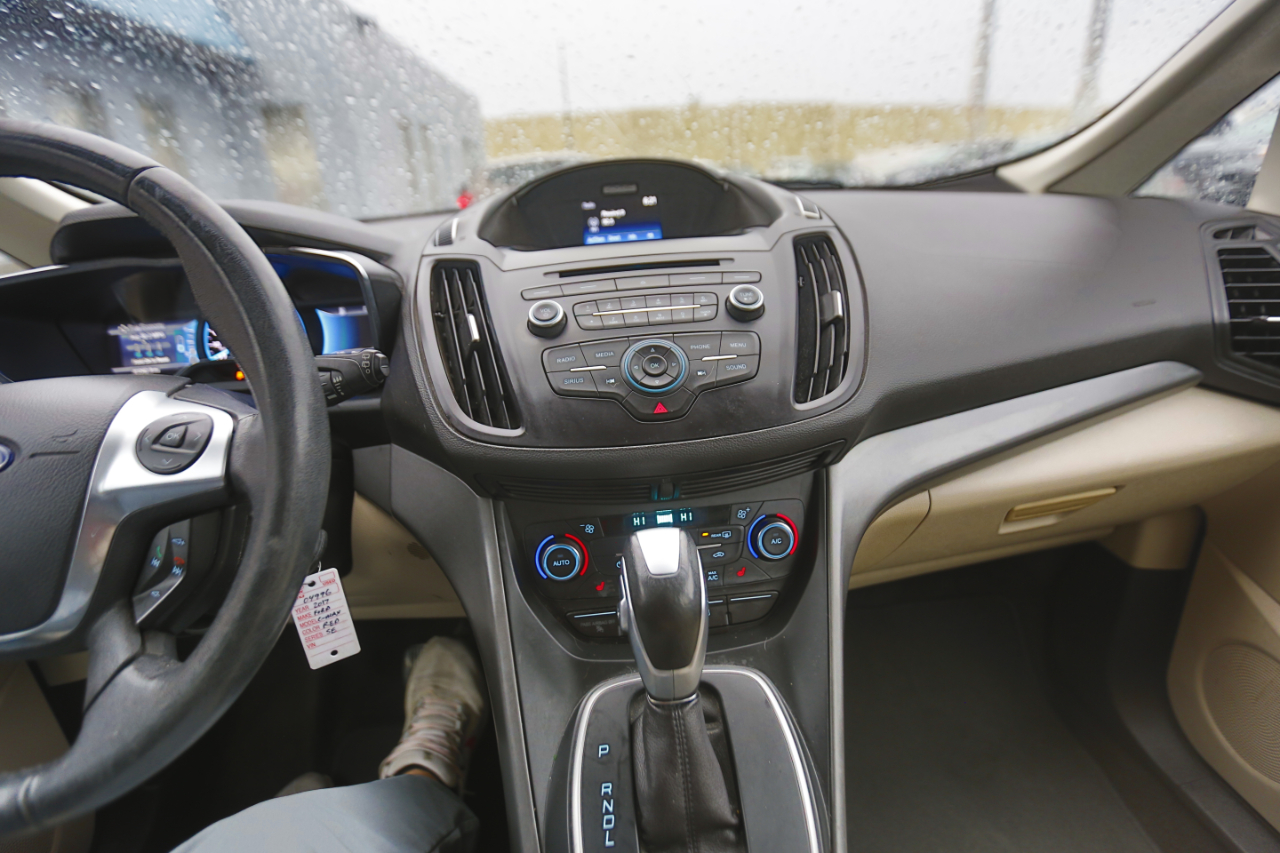 Ford C-Max Energi SE FWD 2017