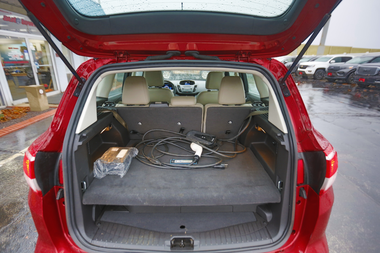 Ford C-Max Energi SE FWD 2017