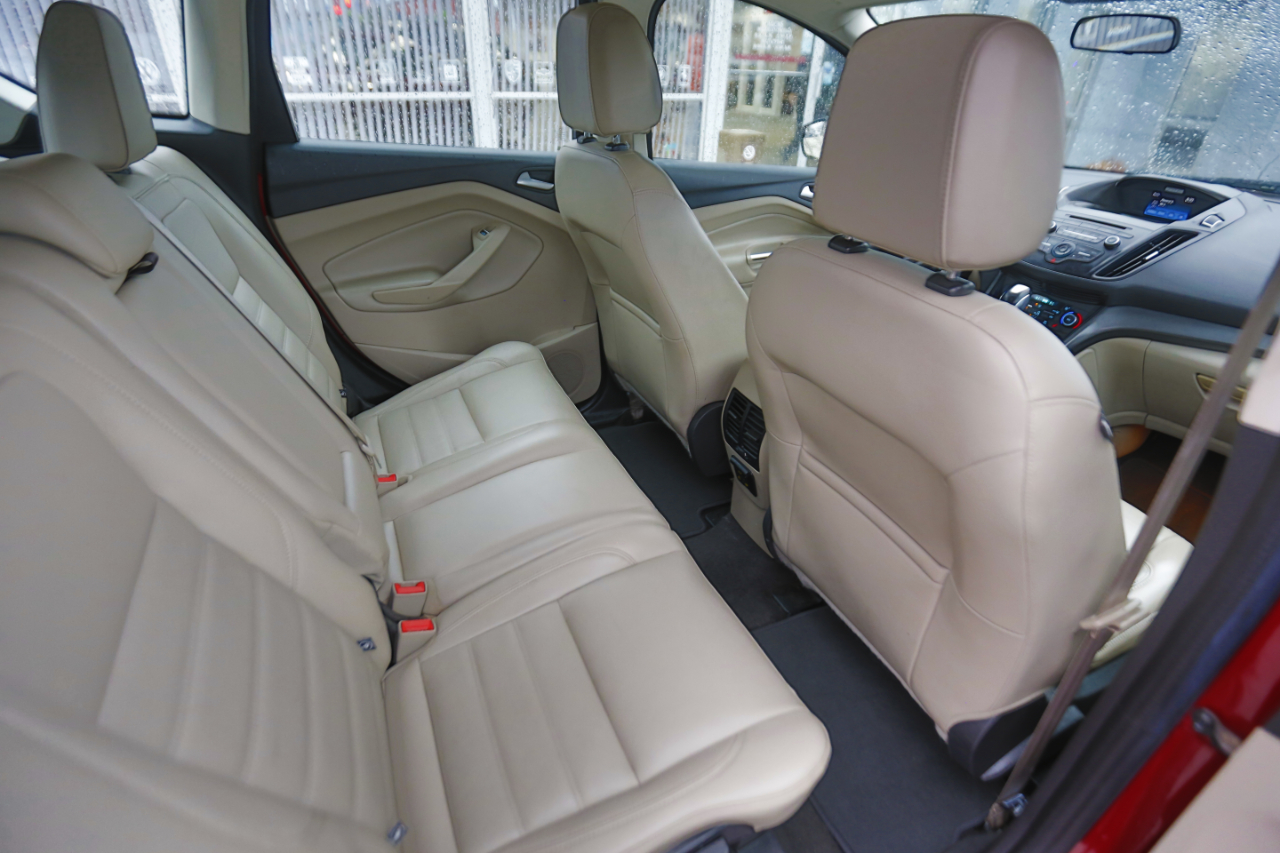 Ford C-Max Energi SE FWD 2017