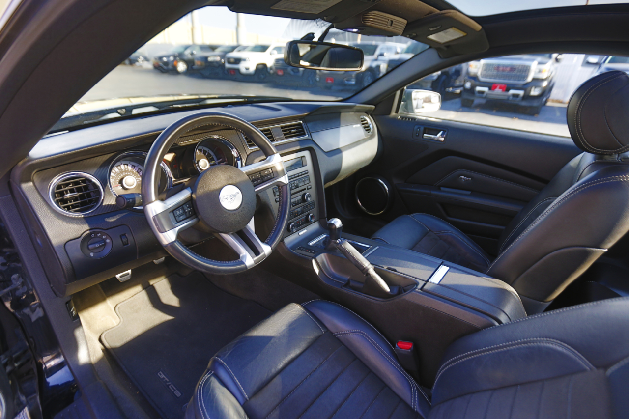 Ford Mustang 2dr Cpe GT 2013