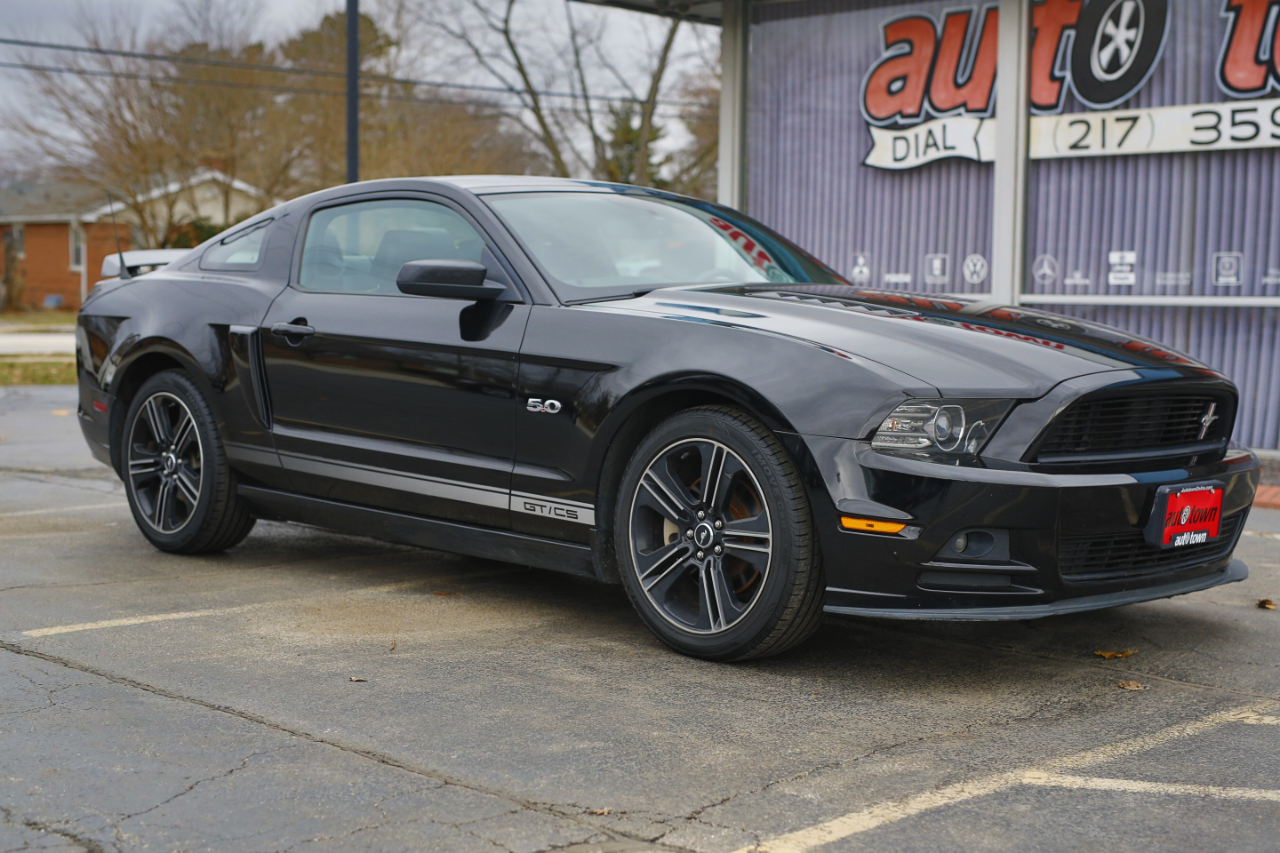 Ford Mustang 2dr Cpe GT 2013