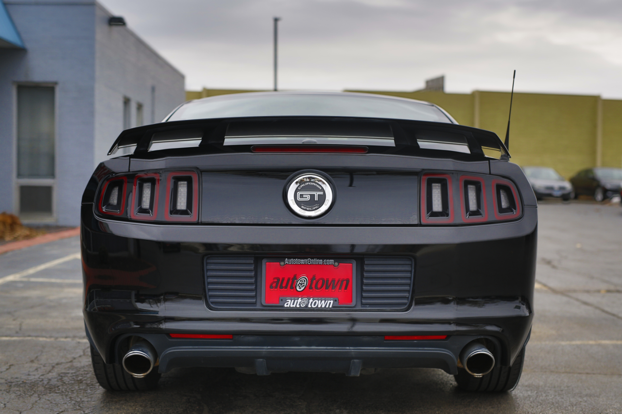 Ford Mustang 2dr Cpe GT 2013