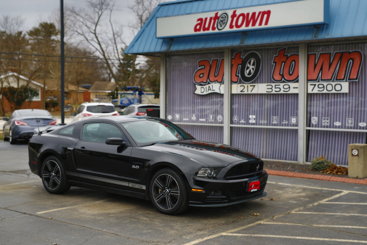 Ford Mustang 2dr Cpe GT 2013