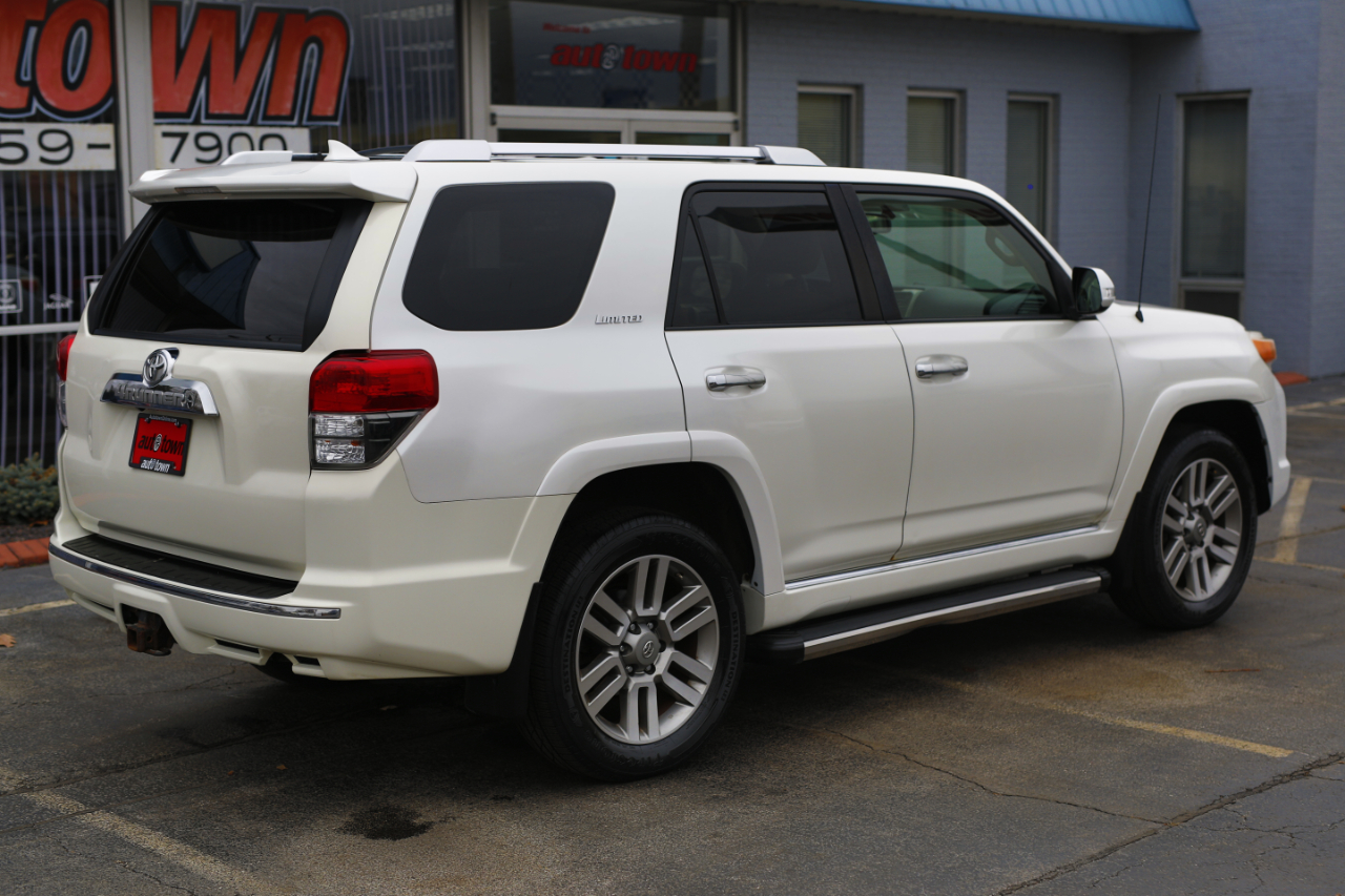 Toyota 4Runner 4WD 4dr V6 Limited (Natl) 2013