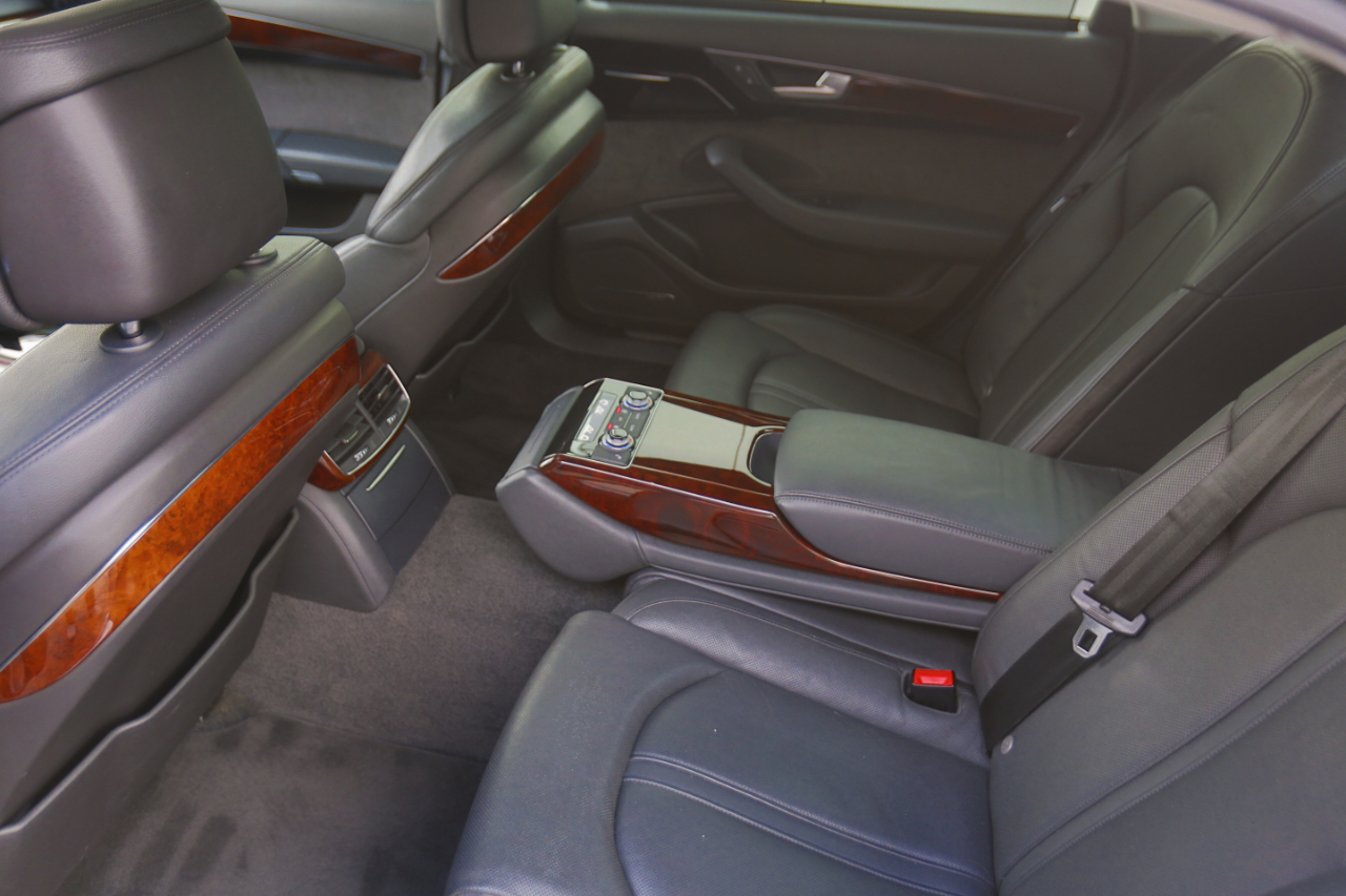 Audi A8 L 4dr Sdn 3.0L 2013