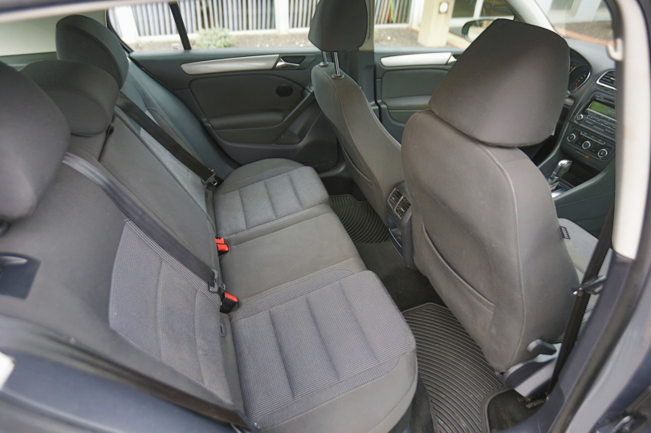 Volkswagen Golf 4dr HB Auto PZEV 2013