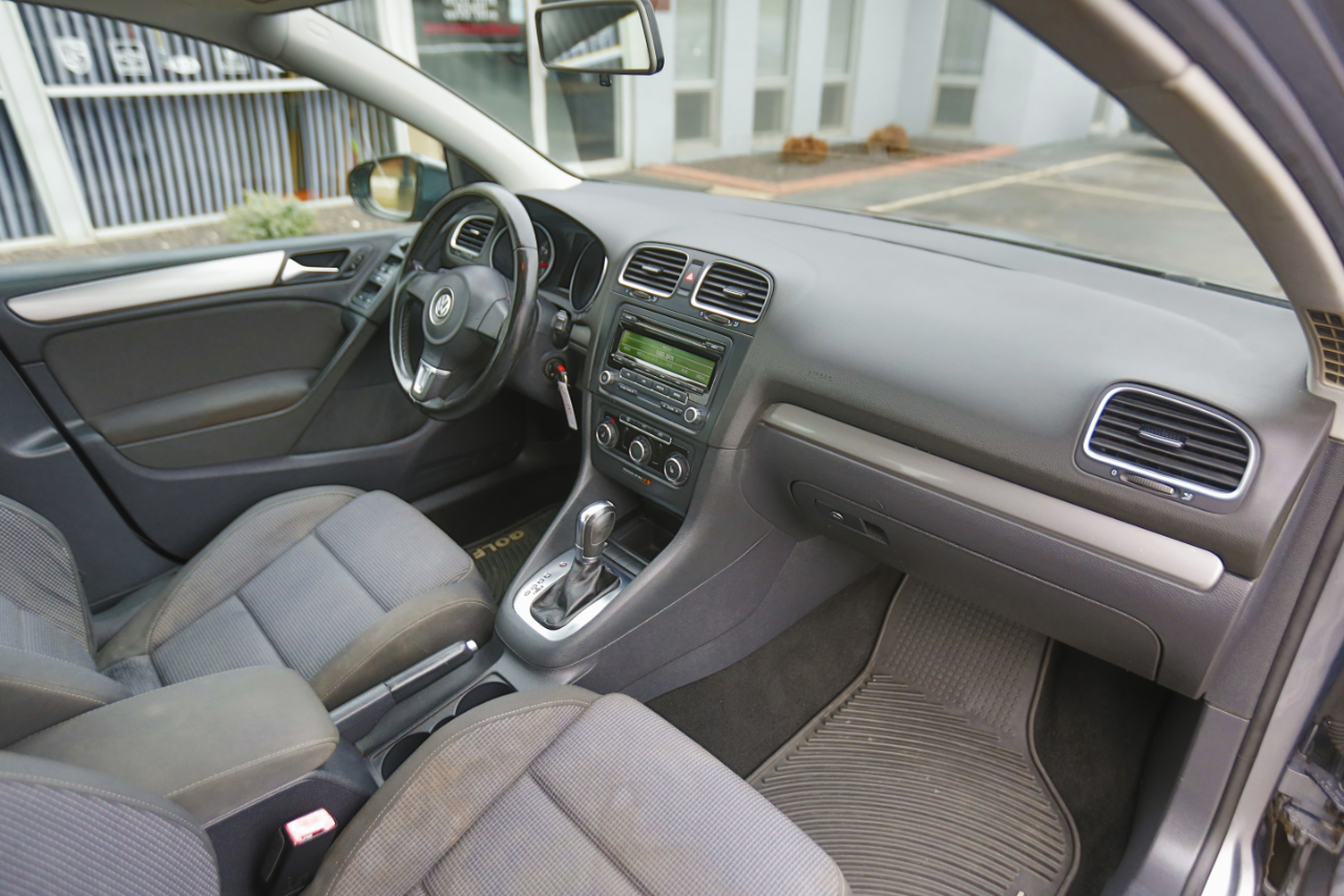 Volkswagen Golf 4dr HB Auto PZEV 2013