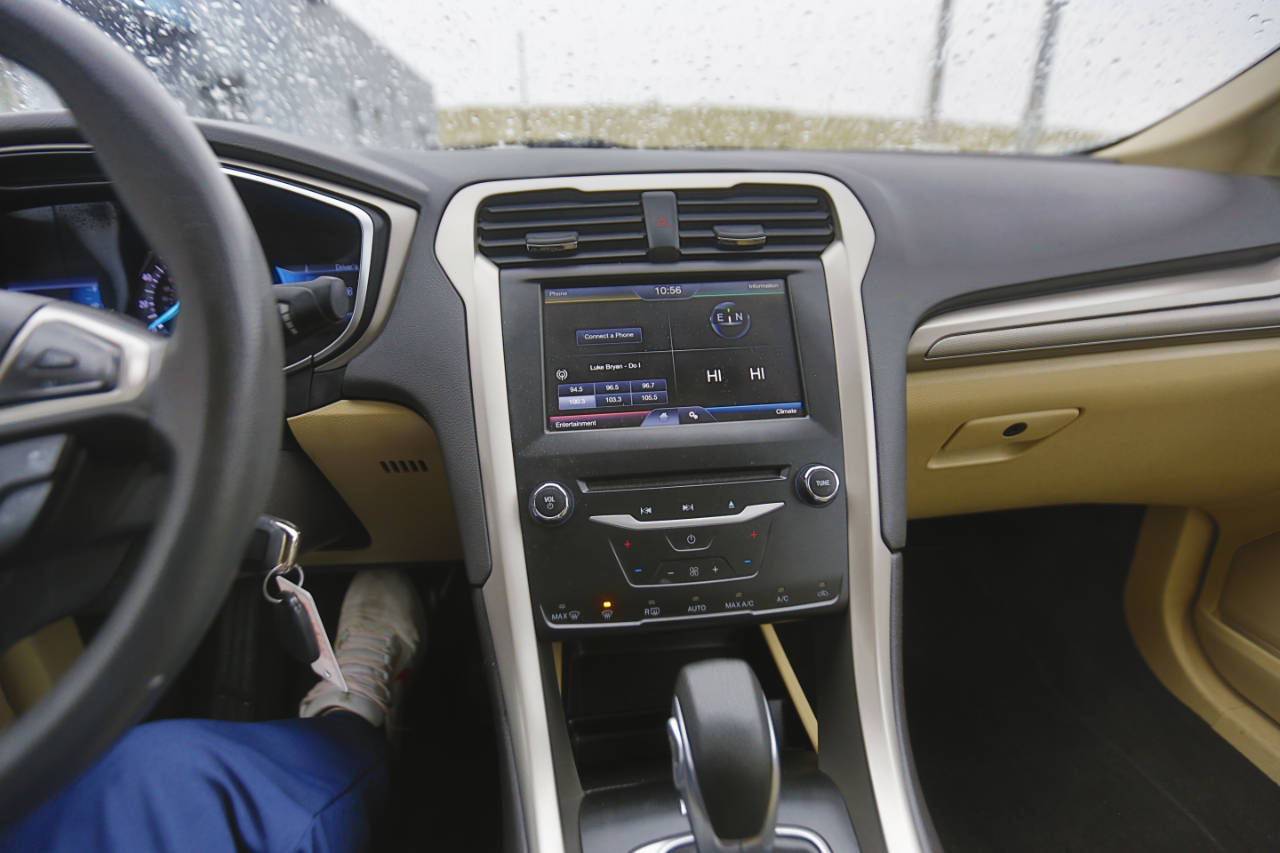 Ford Fusion 4dr Sdn SE FWD 2014