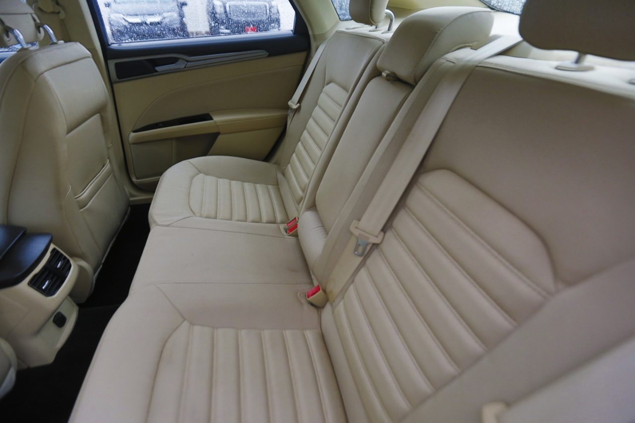 Ford Fusion 4dr Sdn SE FWD 2014