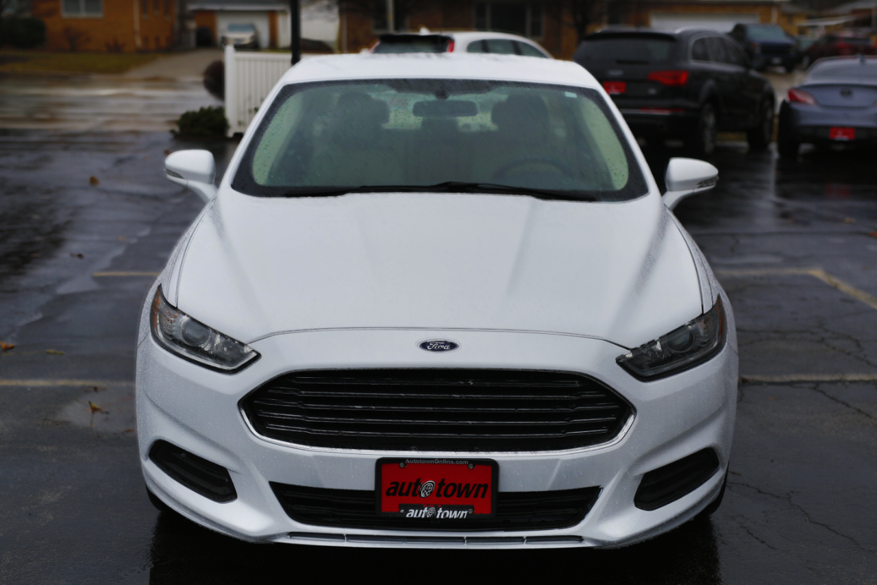 Ford Fusion 4dr Sdn SE FWD 2014