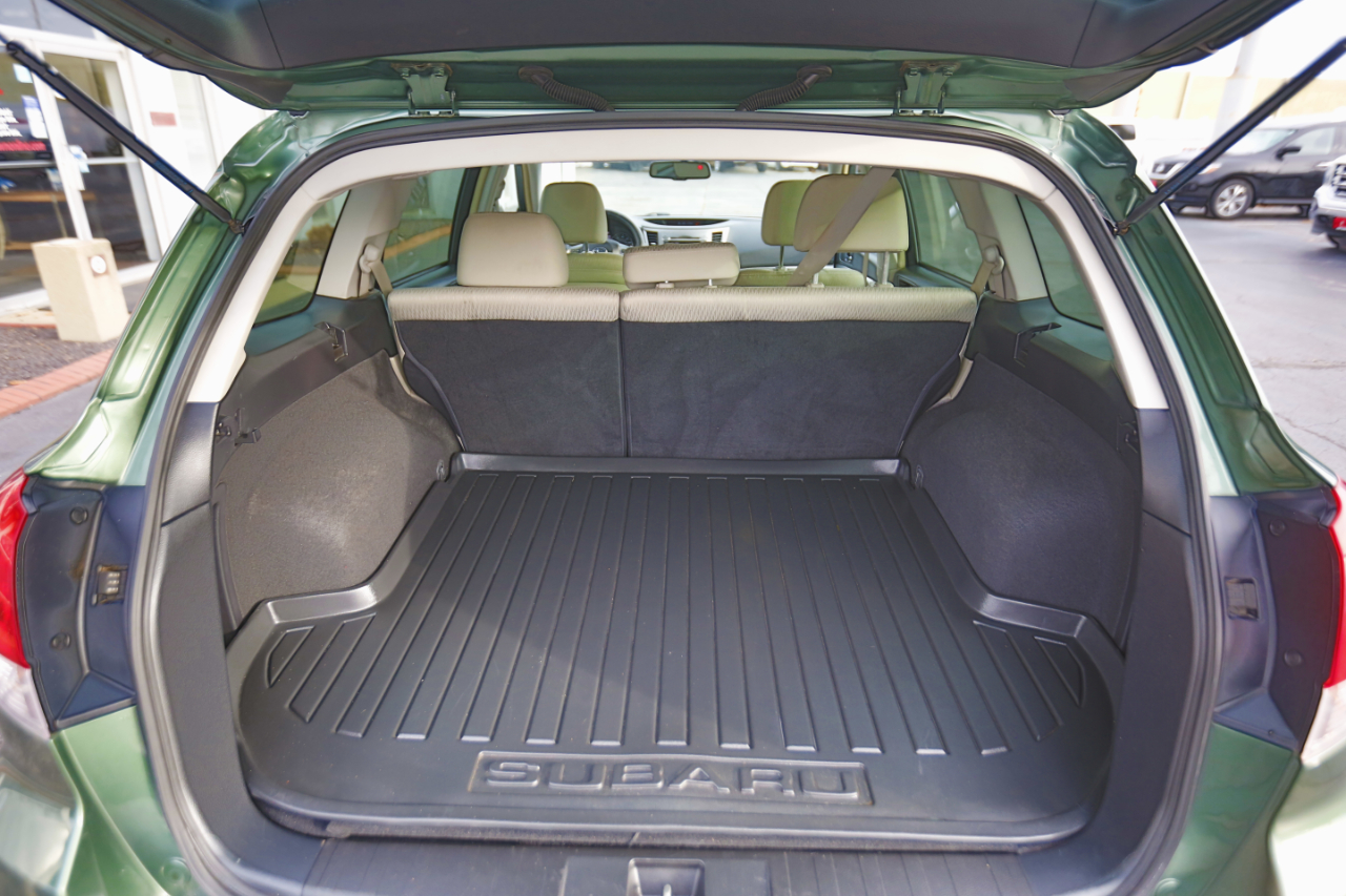 Subaru Outback 4dr Wgn H4 Auto 2.5i 2012