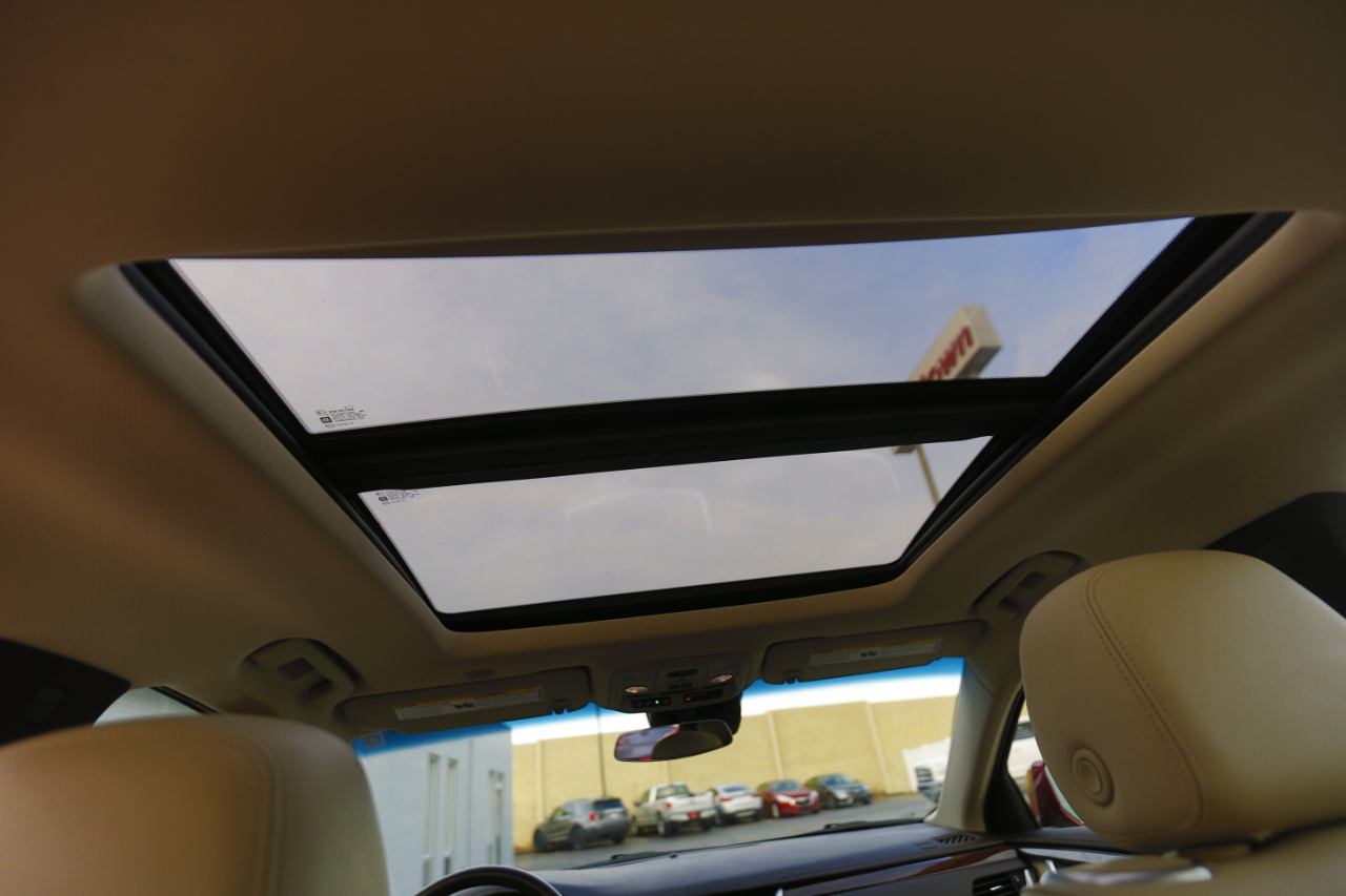 Cadillac XTS 4dr Sdn Premium Collection FWD 2016