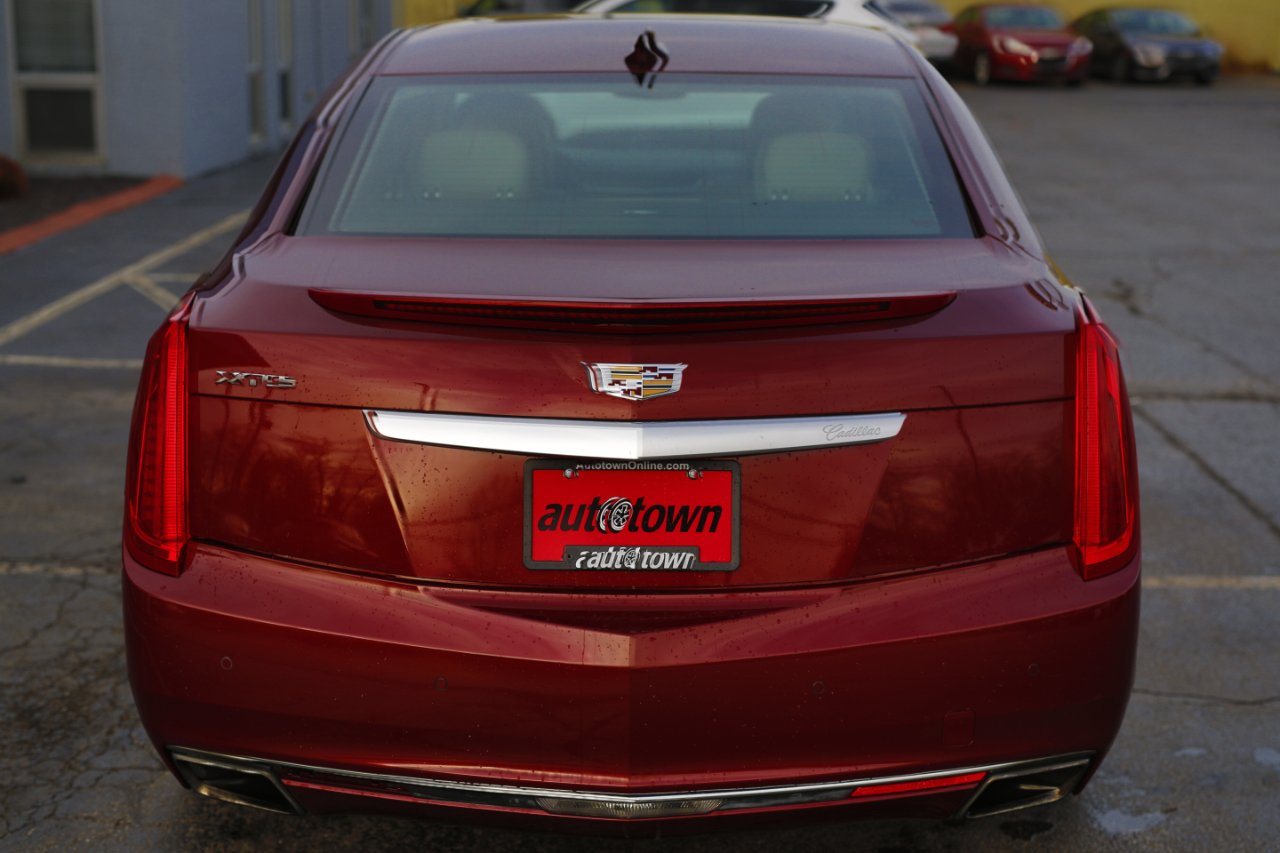 Cadillac XTS 4dr Sdn Premium Collection FWD 2016