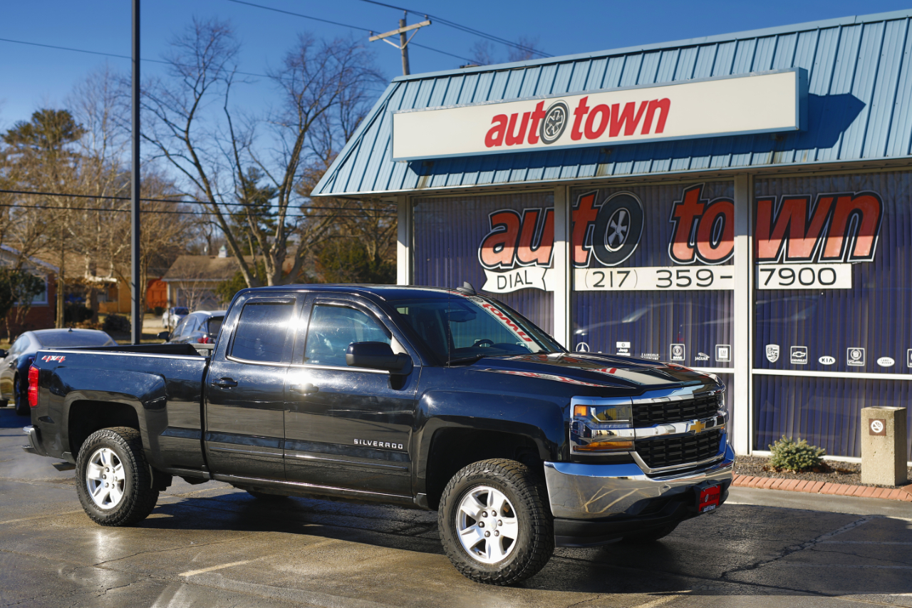 Chevrolet Silverado 1500 4WD Double Cab 143.5" LT w/1LT 2018