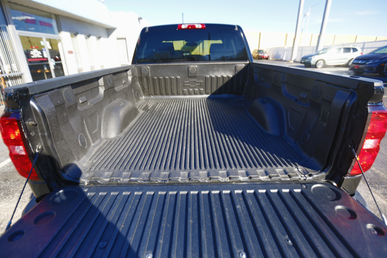 Chevrolet Silverado 1500 4WD Double Cab 143.5" LT w/1LT 2018