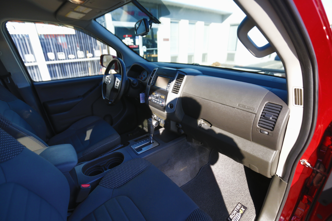 Nissan Frontier Crew Cab 4x4 PRO-4X Auto 2018