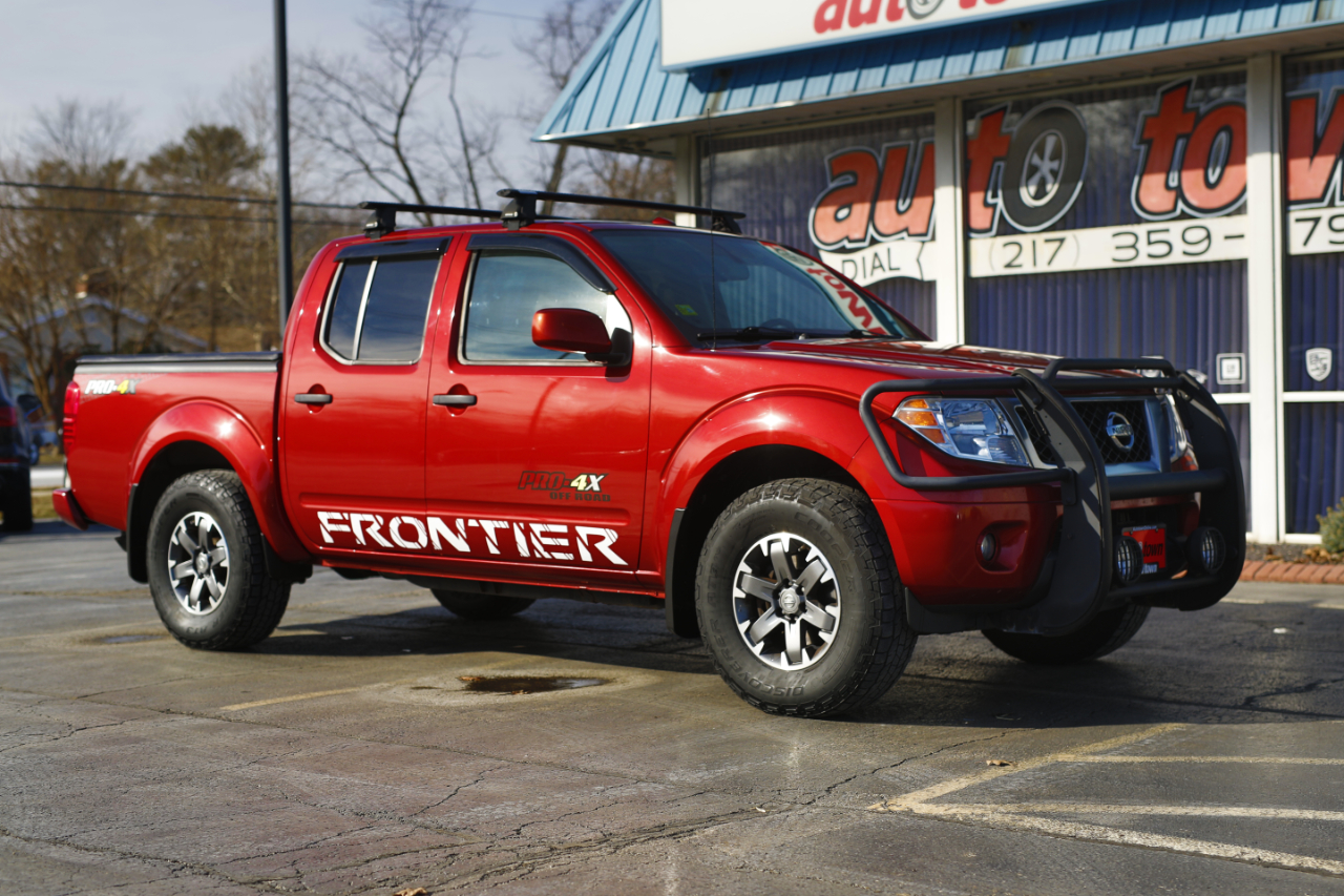 Nissan Frontier Crew Cab 4x4 PRO-4X Auto 2018