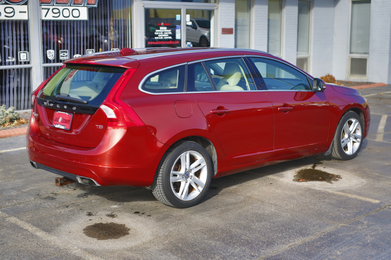 Volvo V60 4dr Wgn T5 Drive-E Premier Plus FWD 2015