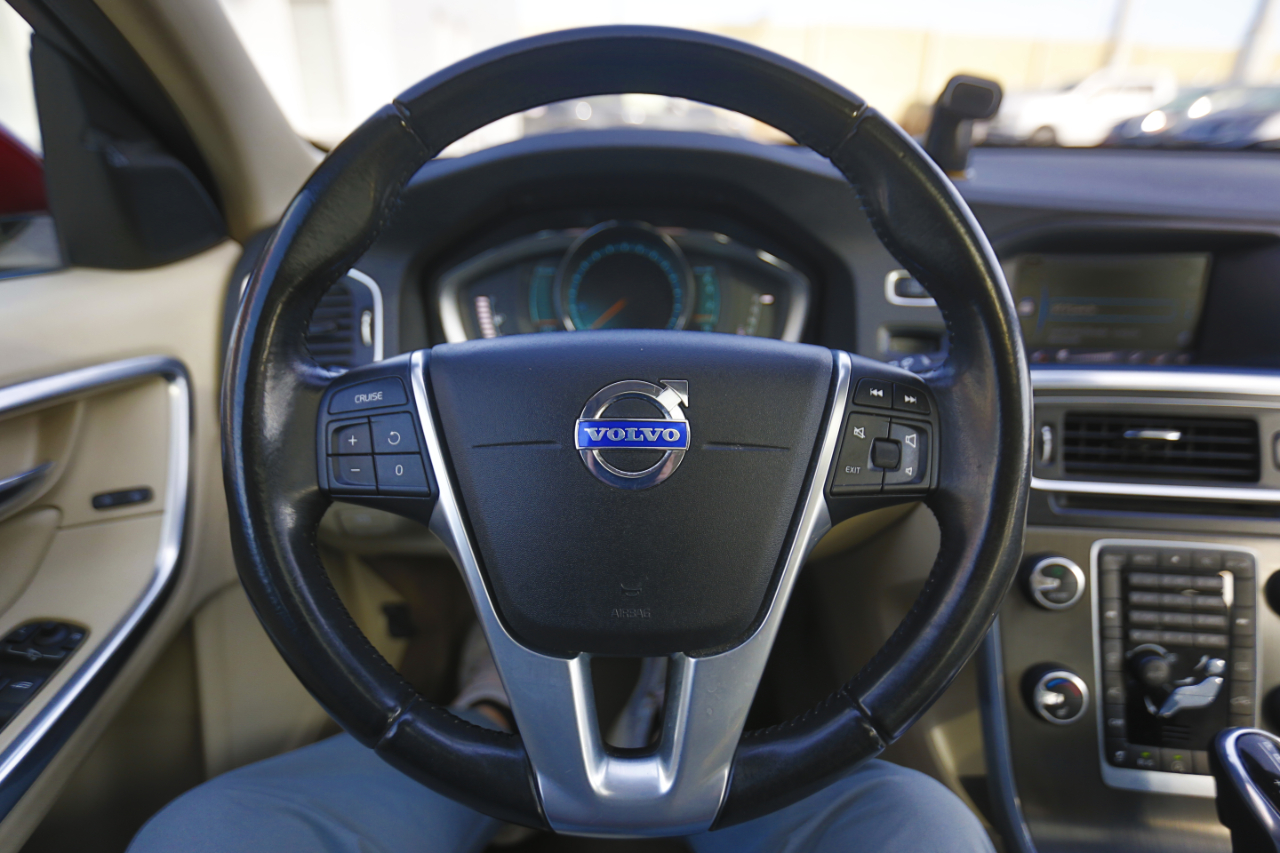 Volvo V60 4dr Wgn T5 Drive-E Premier Plus FWD 2015