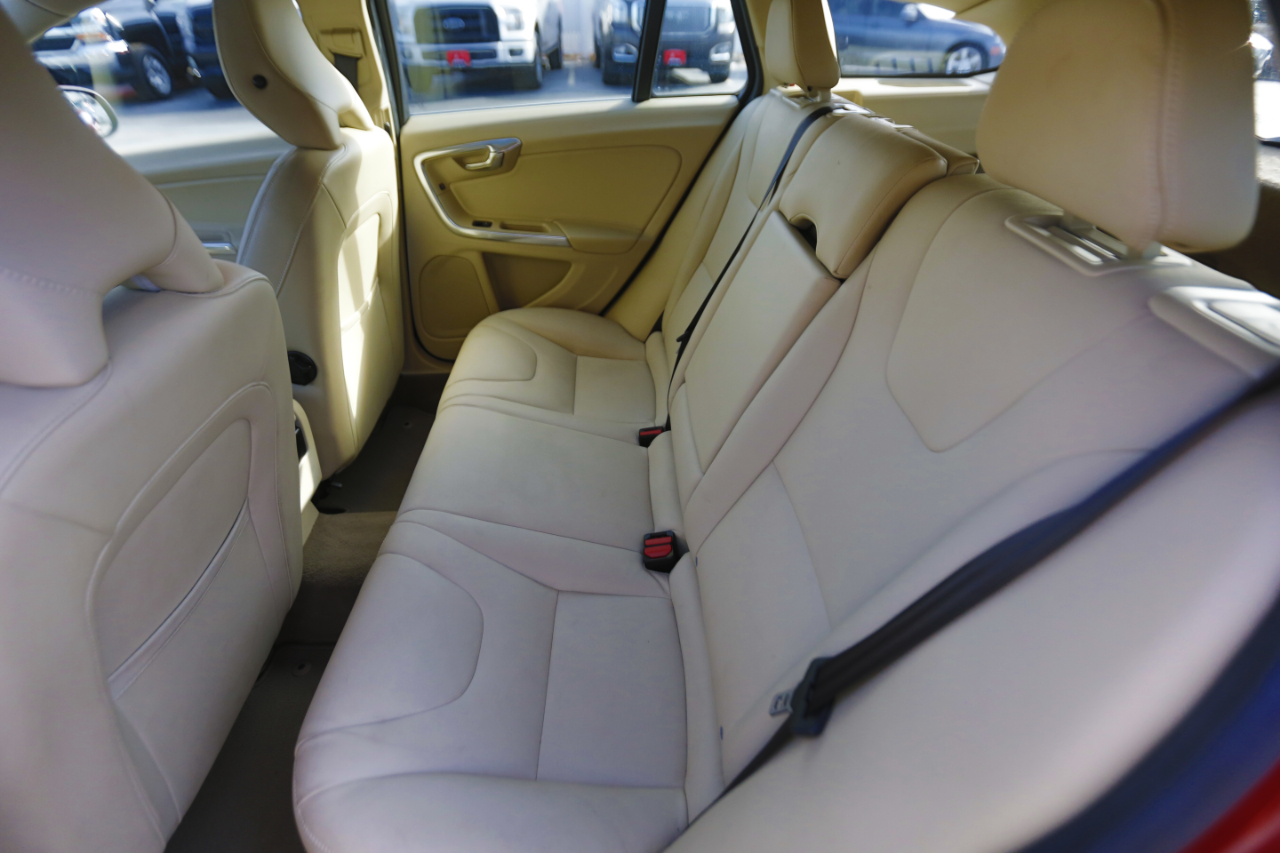 Volvo V60 4dr Wgn T5 Drive-E Premier Plus FWD 2015