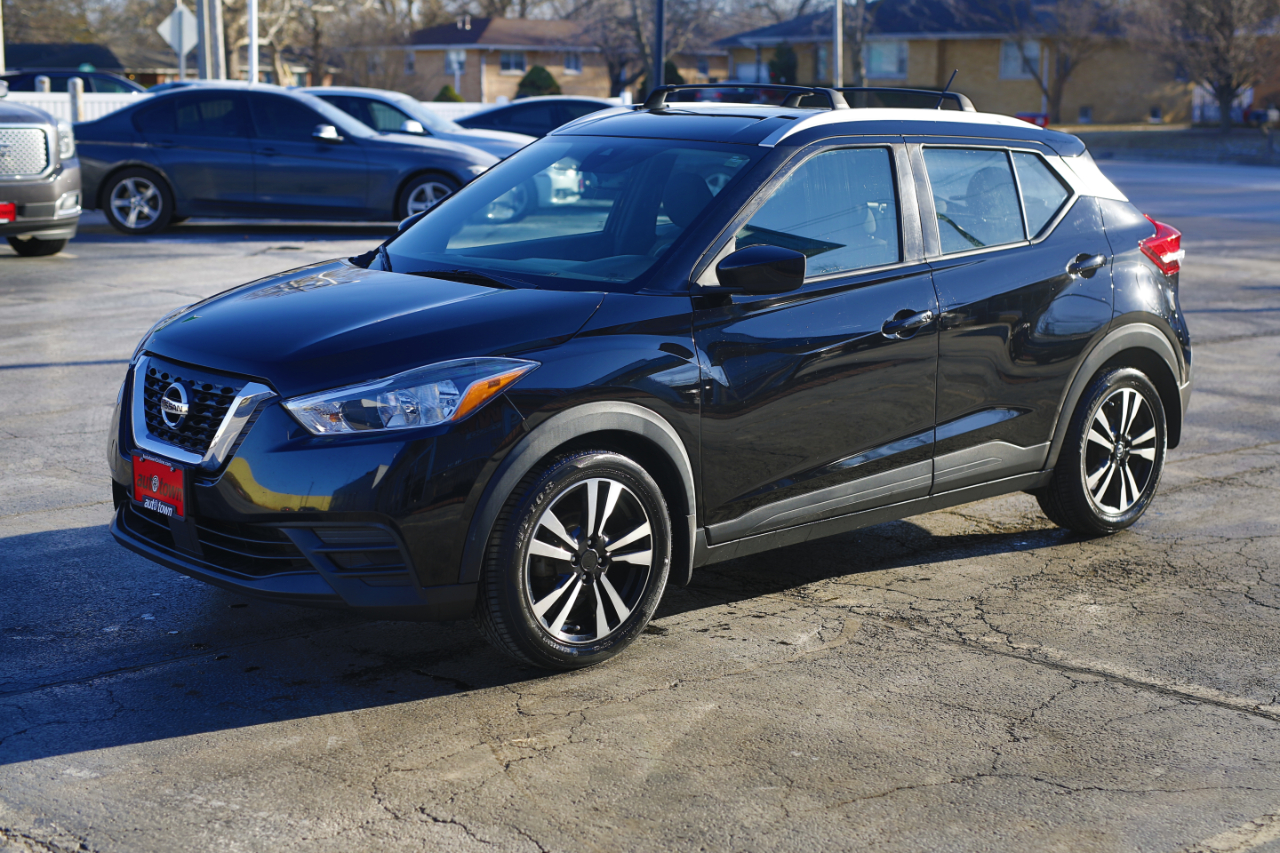Nissan Kicks SV FWD 2020