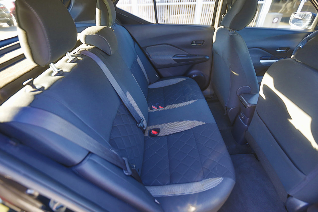 Nissan Kicks SV FWD 2020