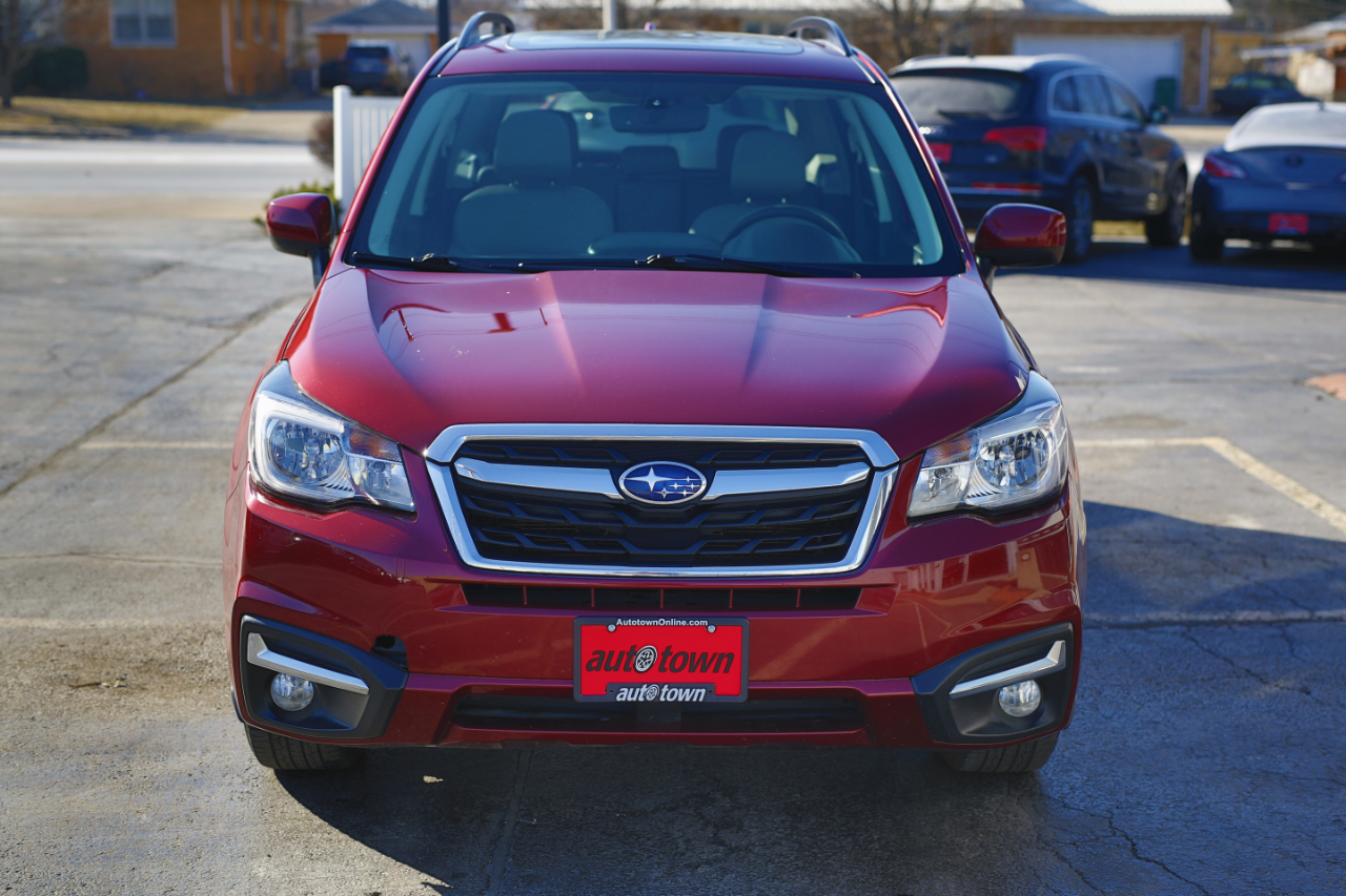 Subaru Forester 2.5i Limited CVT 2017