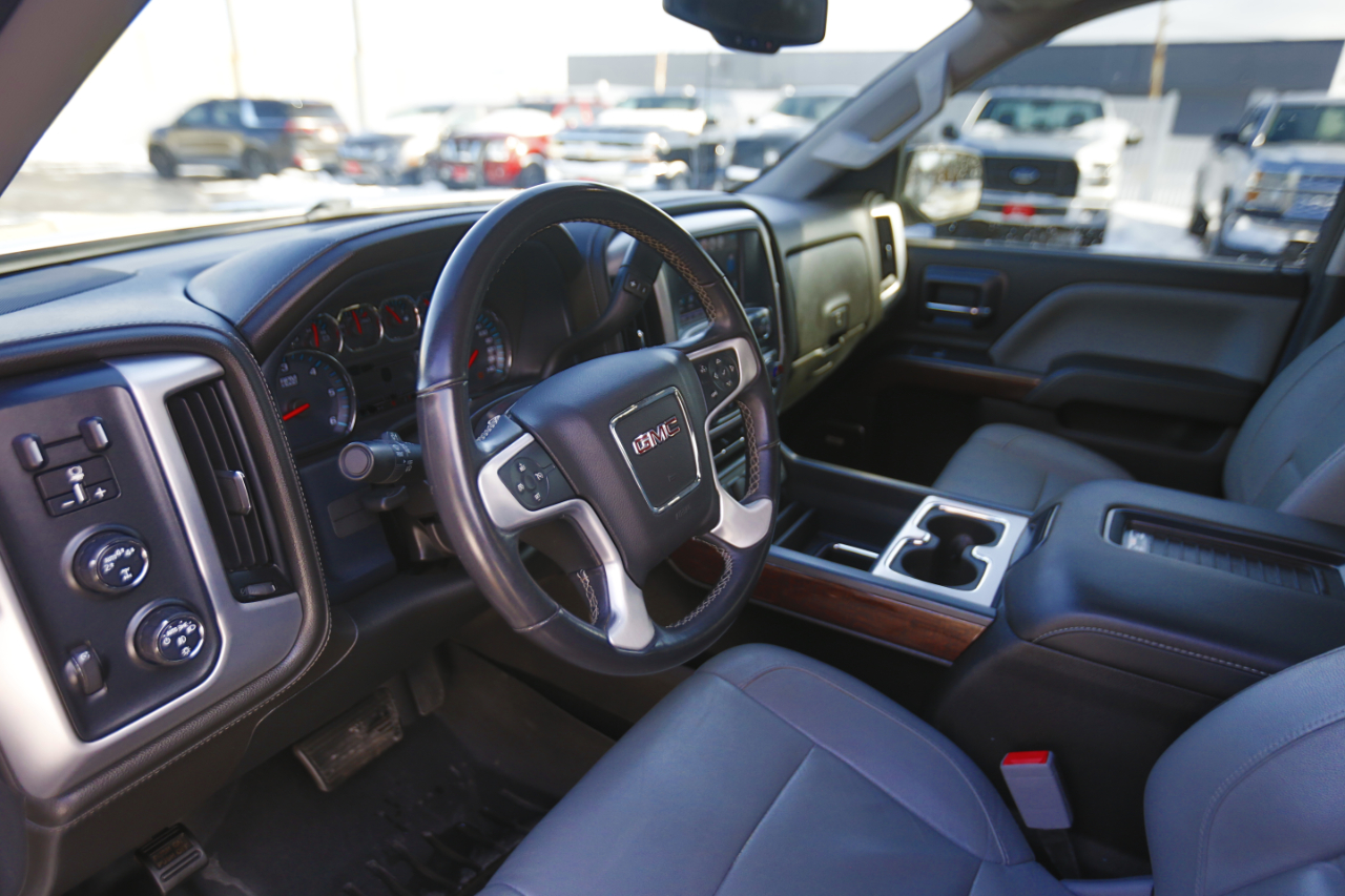 GMC Sierra 1500 4WD Crew Cab 143.5" SLT 2017