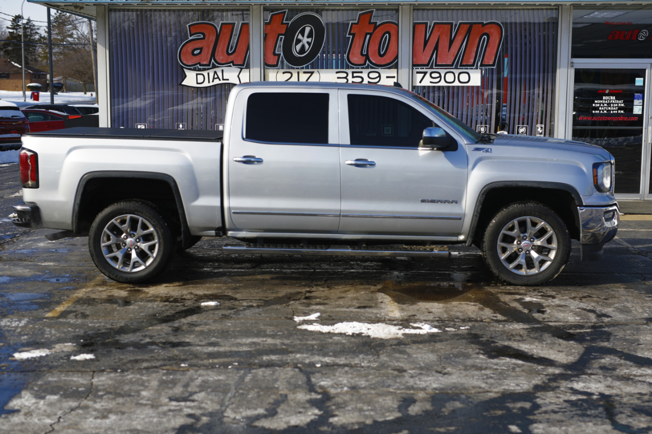 GMC Sierra 1500 4WD Crew Cab 143.5" SLT 2017