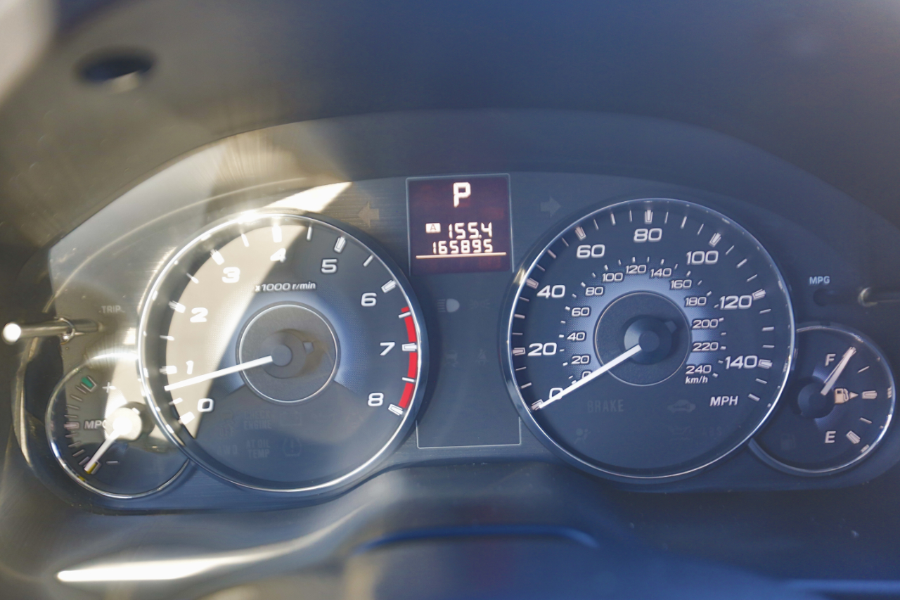 Subaru Outback 4dr Wgn H4 Auto 2.5i Ltd Pwr Moon 2010