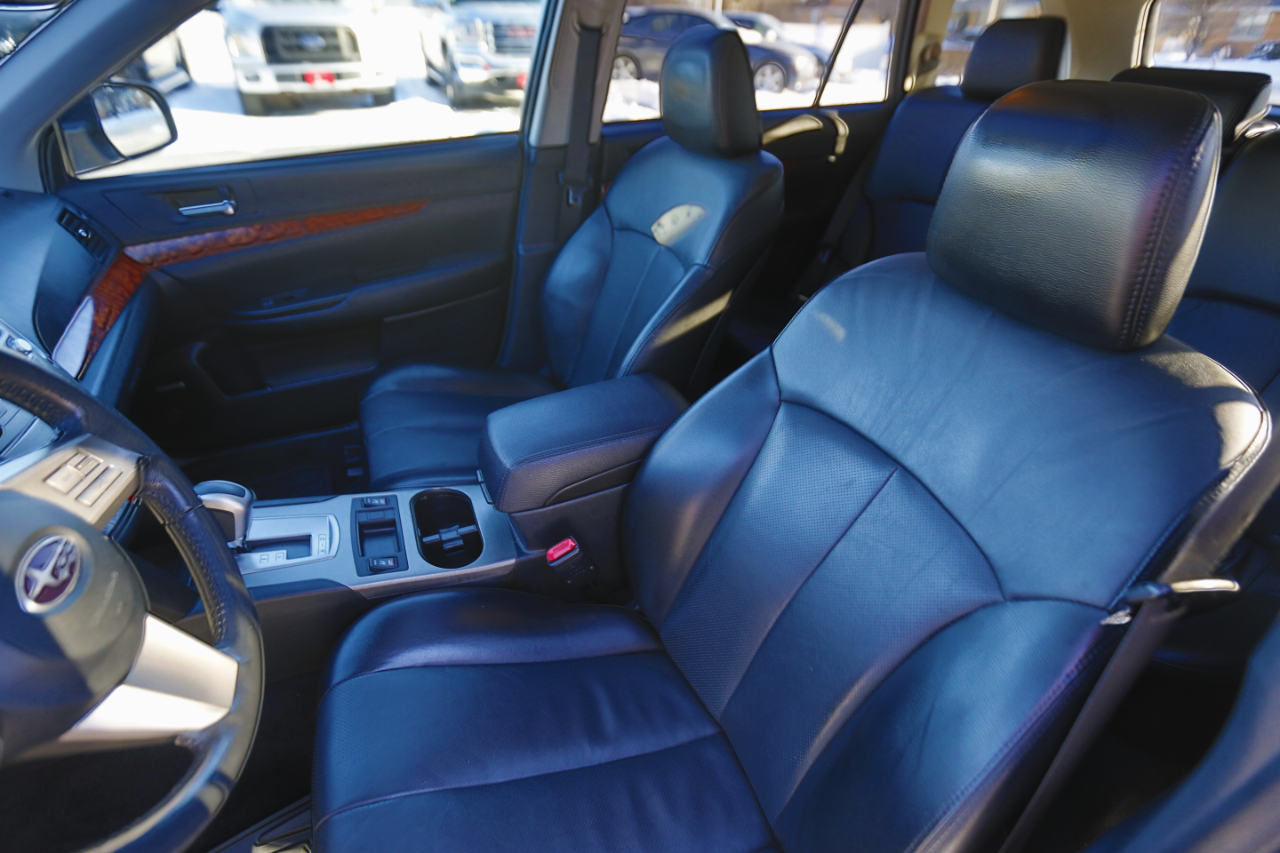 Subaru Outback 4dr Wgn H4 Auto 2.5i Ltd Pwr Moon 2010