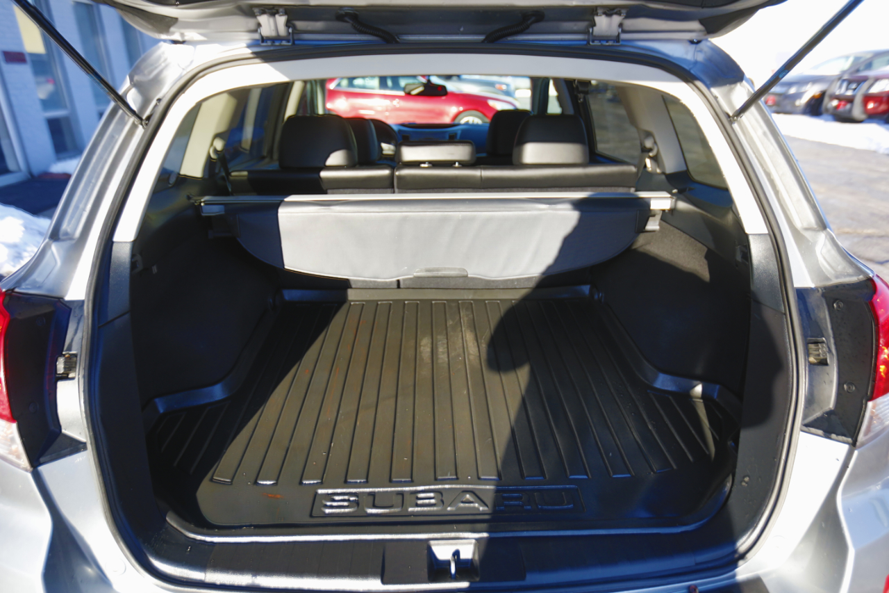 Subaru Outback 4dr Wgn H4 Auto 2.5i Ltd Pwr Moon 2010