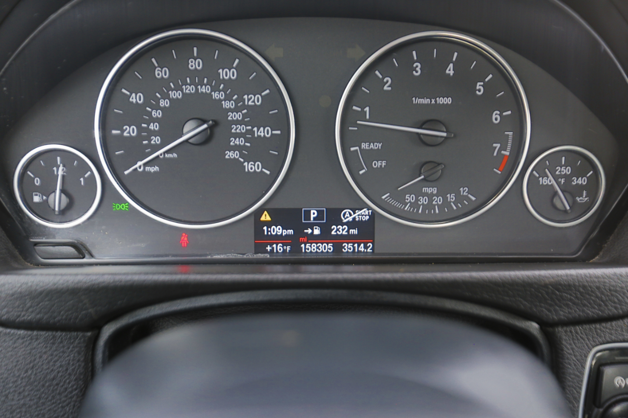 BMW 3 Series 4dr Sdn 328i xDrive AWD 2015