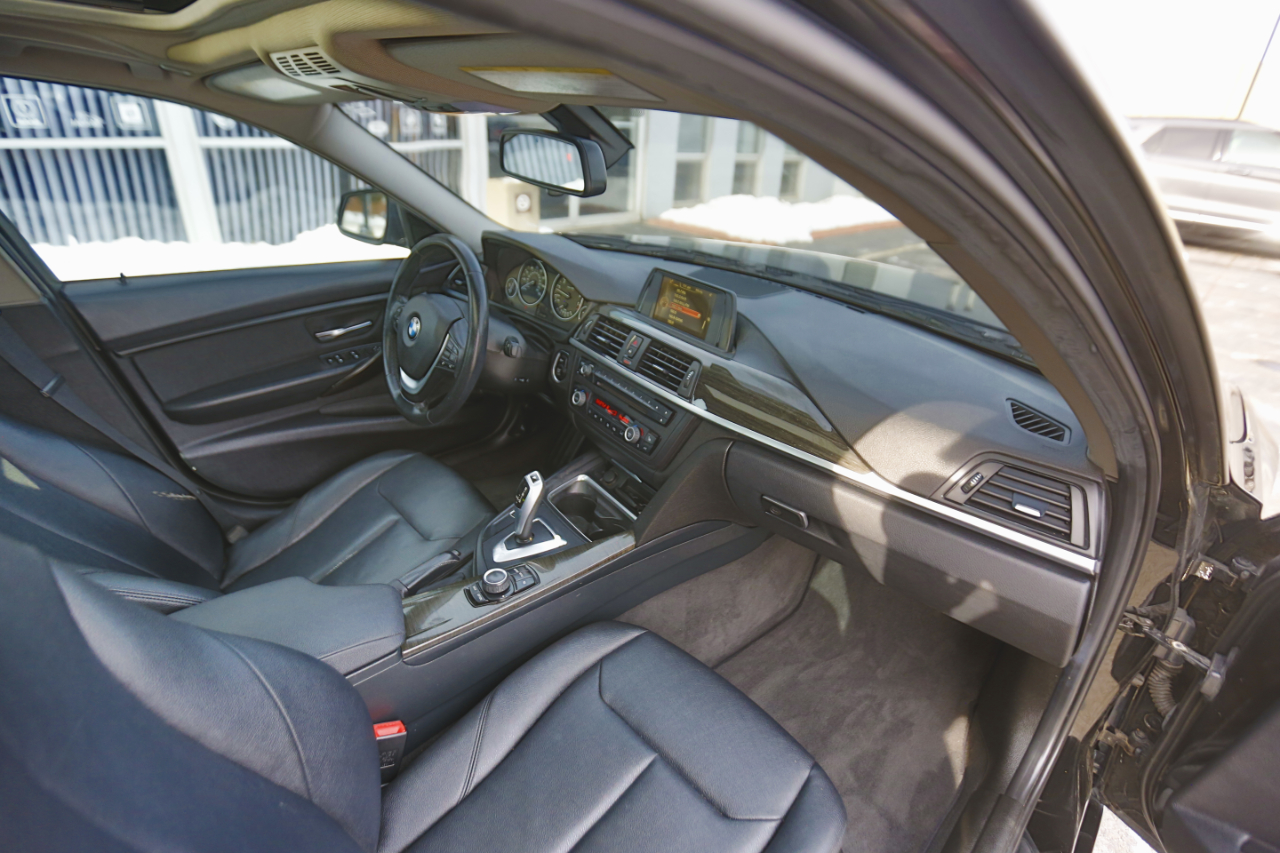 BMW 3 Series 4dr Sdn 328i xDrive AWD 2015