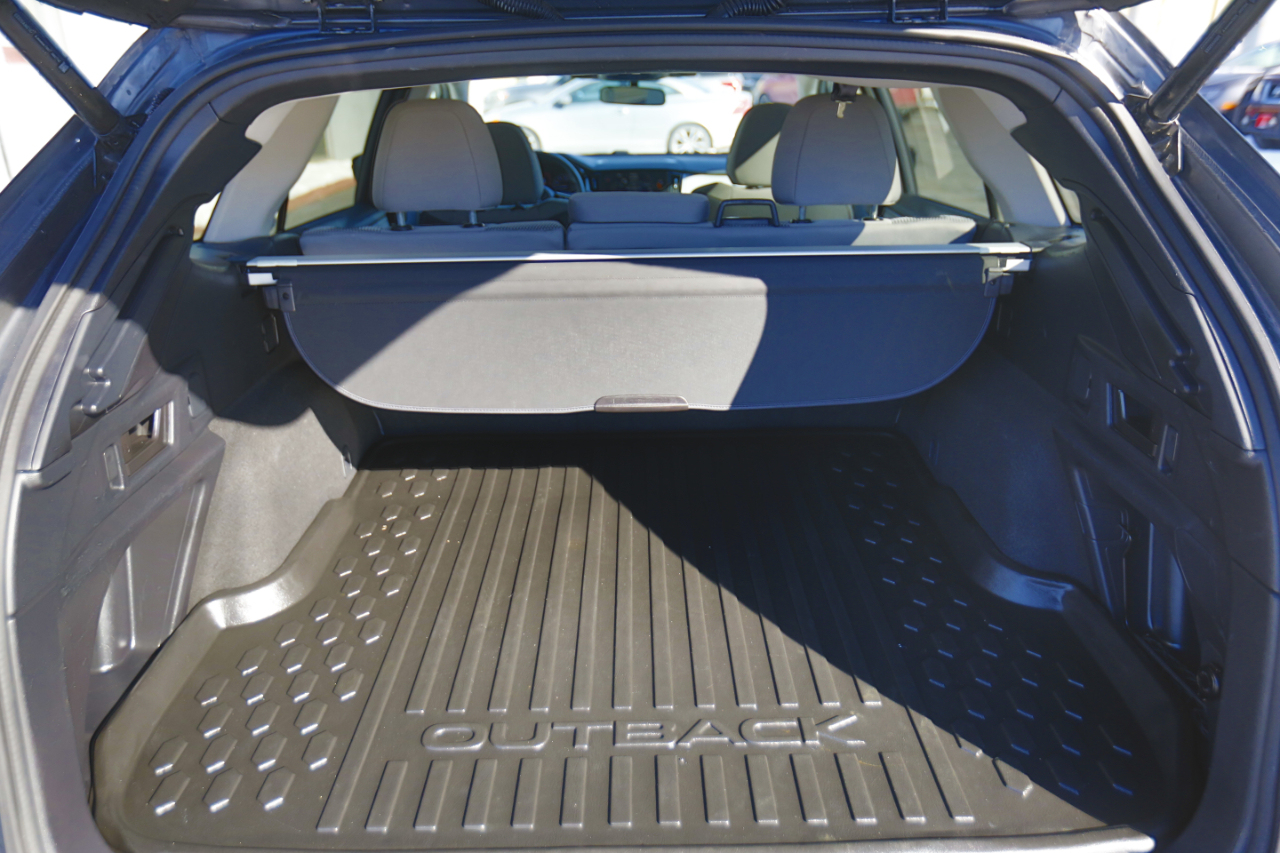 Subaru Outback Premium CVT 2023