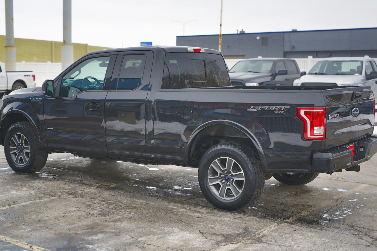 Ford F-150 4WD SuperCab 163" Lariat w/HD Payload Pkg 2015