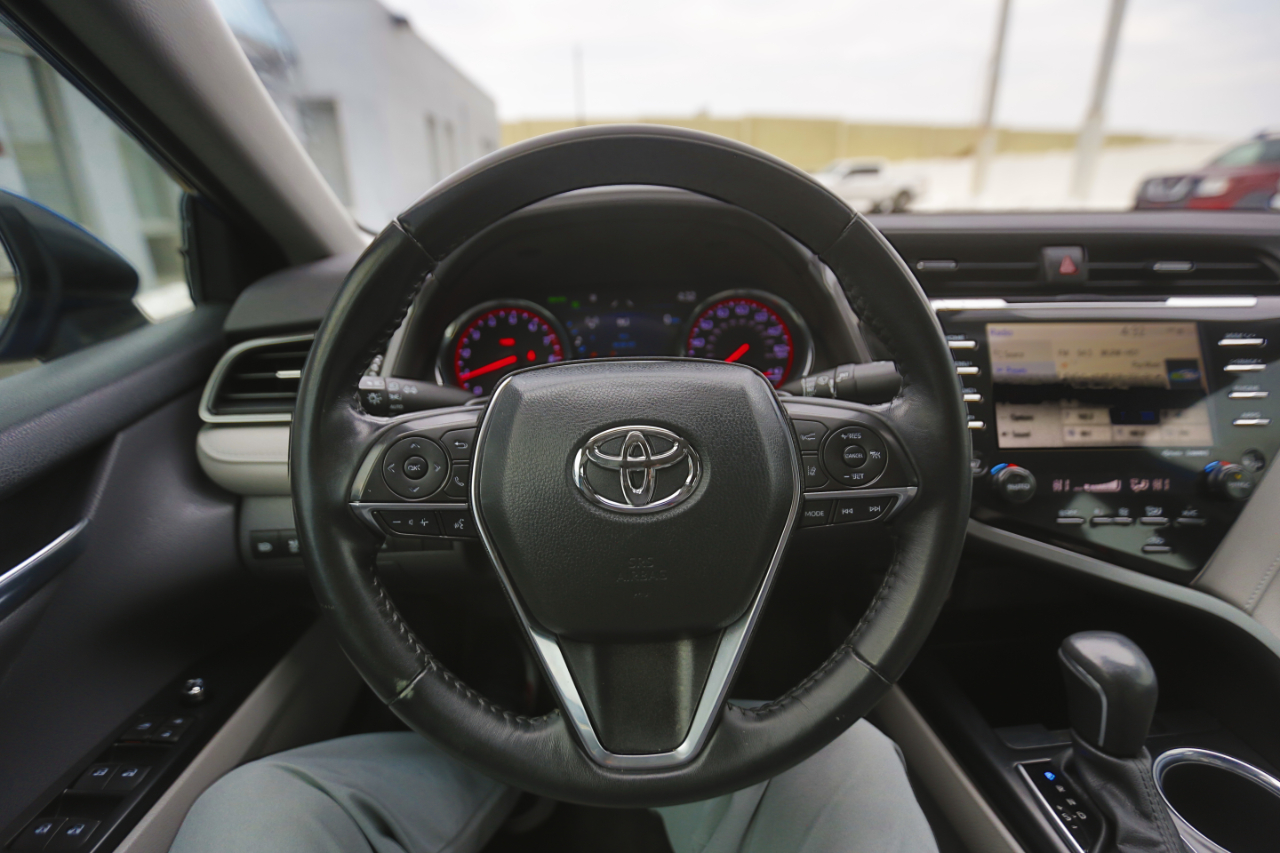 Toyota Camry XSE Auto (Natl) 2020