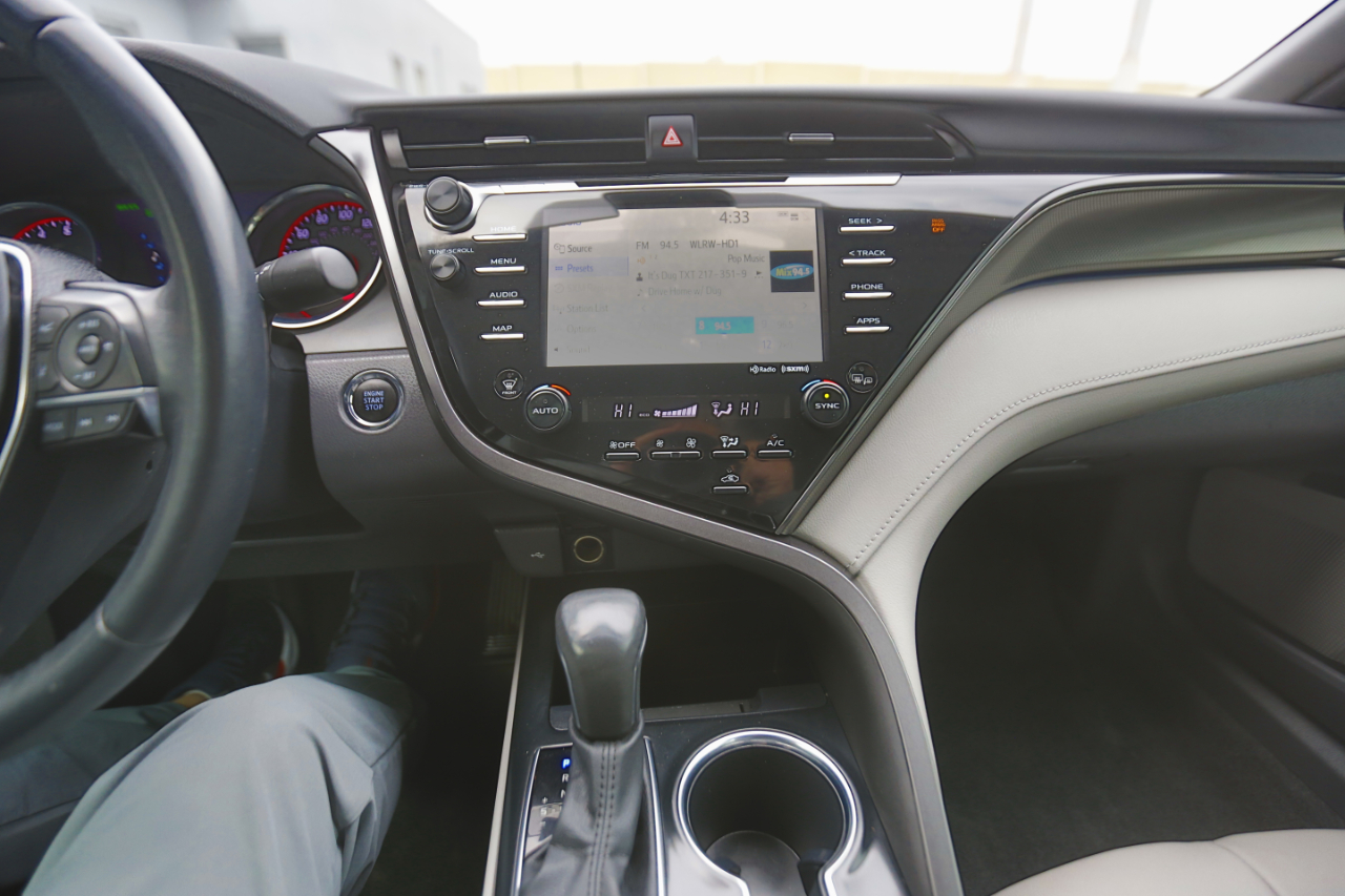 Toyota Camry XSE Auto (Natl) 2020