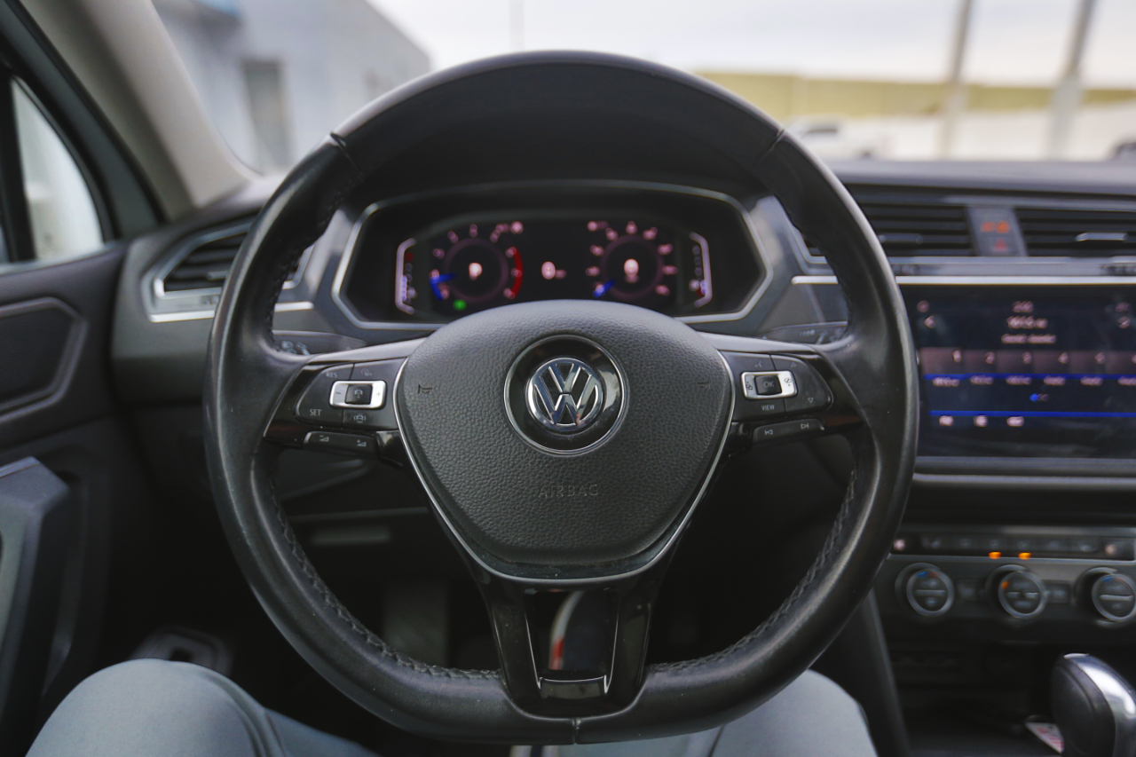 Volkswagen Tiguan 2.0T SEL FWD 2019