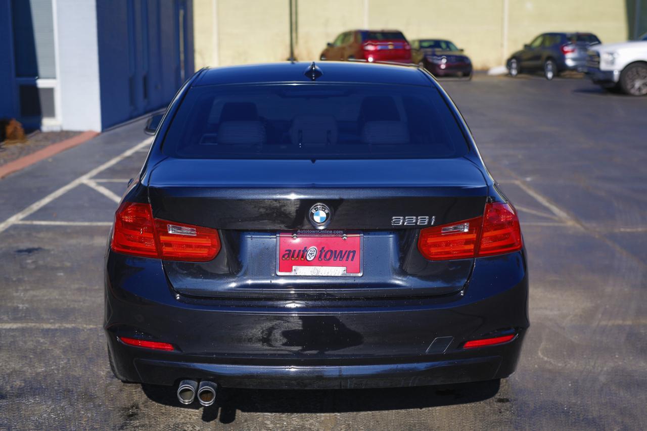 BMW 3 Series 4dr Sdn 328i RWD South Africa 2013