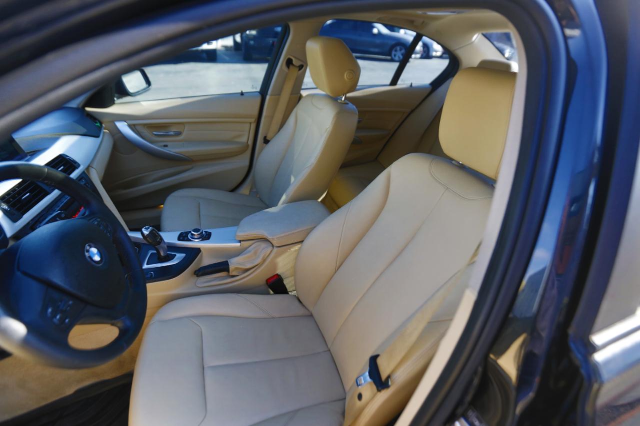 BMW 3 Series 4dr Sdn 328i RWD South Africa 2013