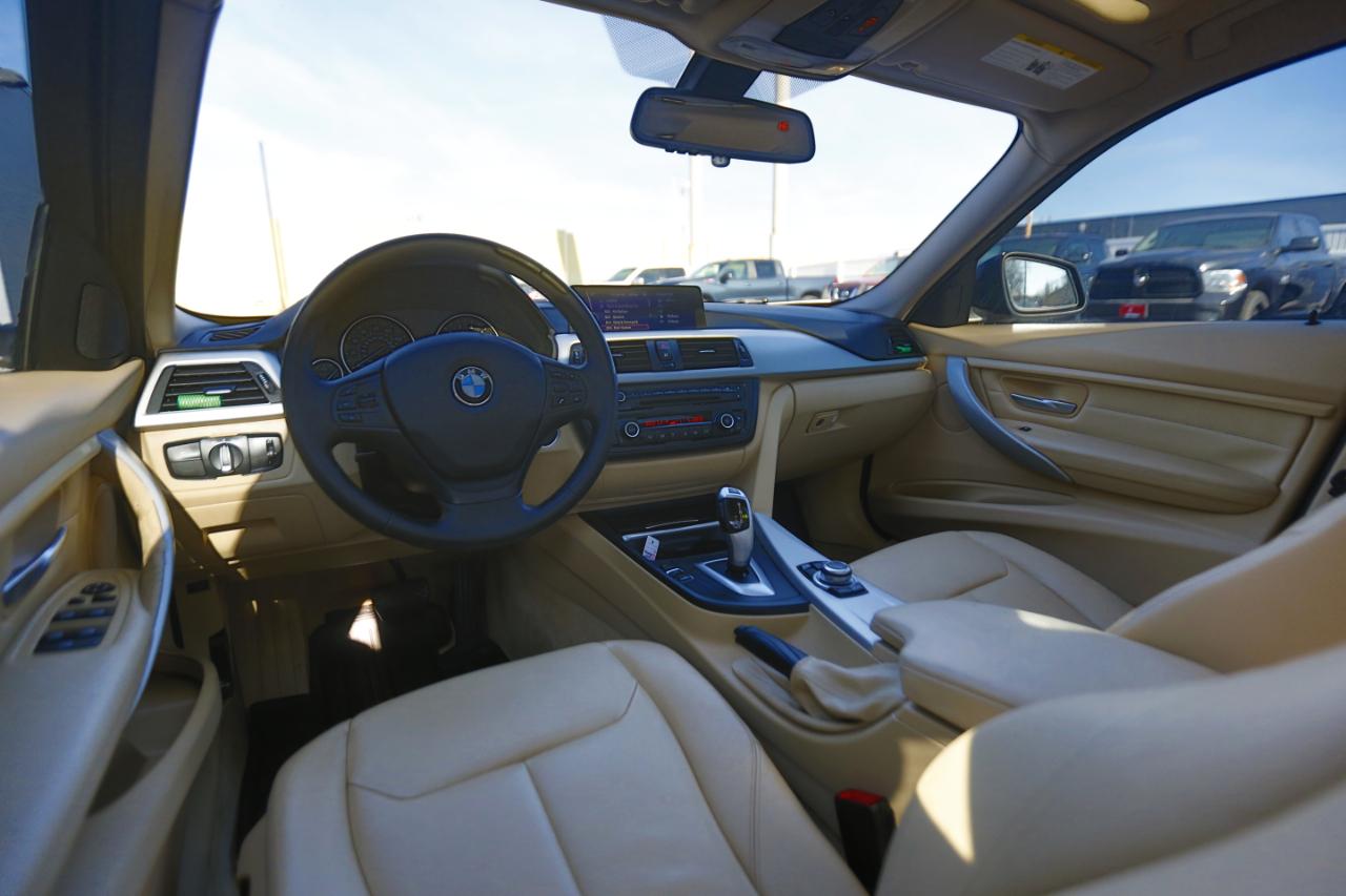 BMW 3 Series 4dr Sdn 328i RWD South Africa 2013