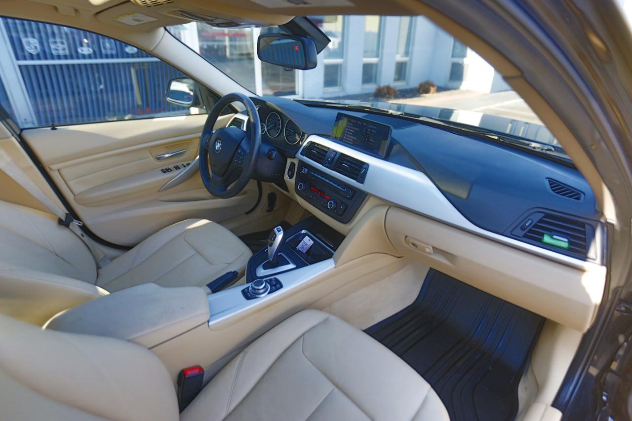 BMW 3 Series 4dr Sdn 328i RWD South Africa 2013