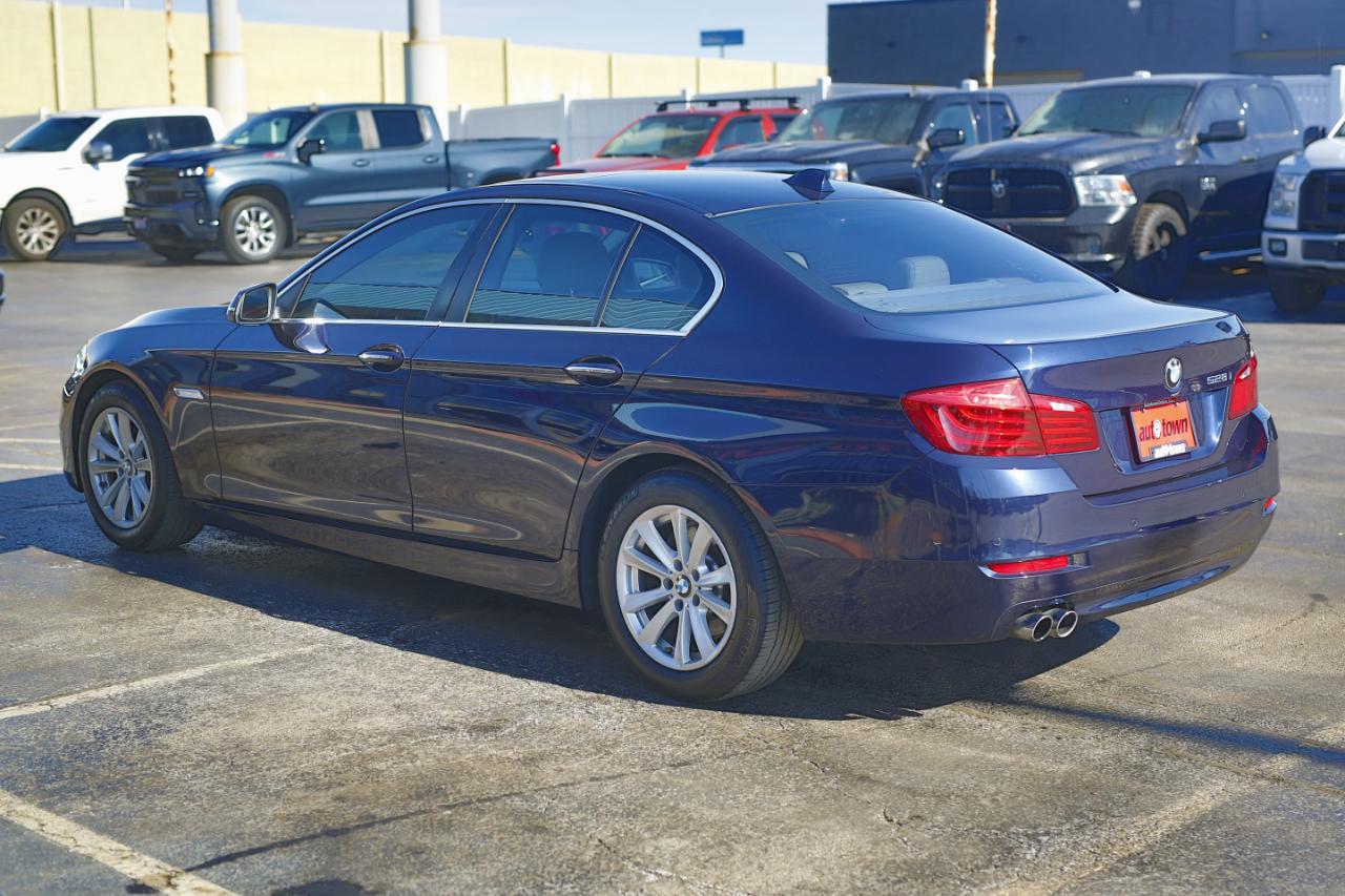 BMW 5 Series 4dr Sdn 528i RWD 2015