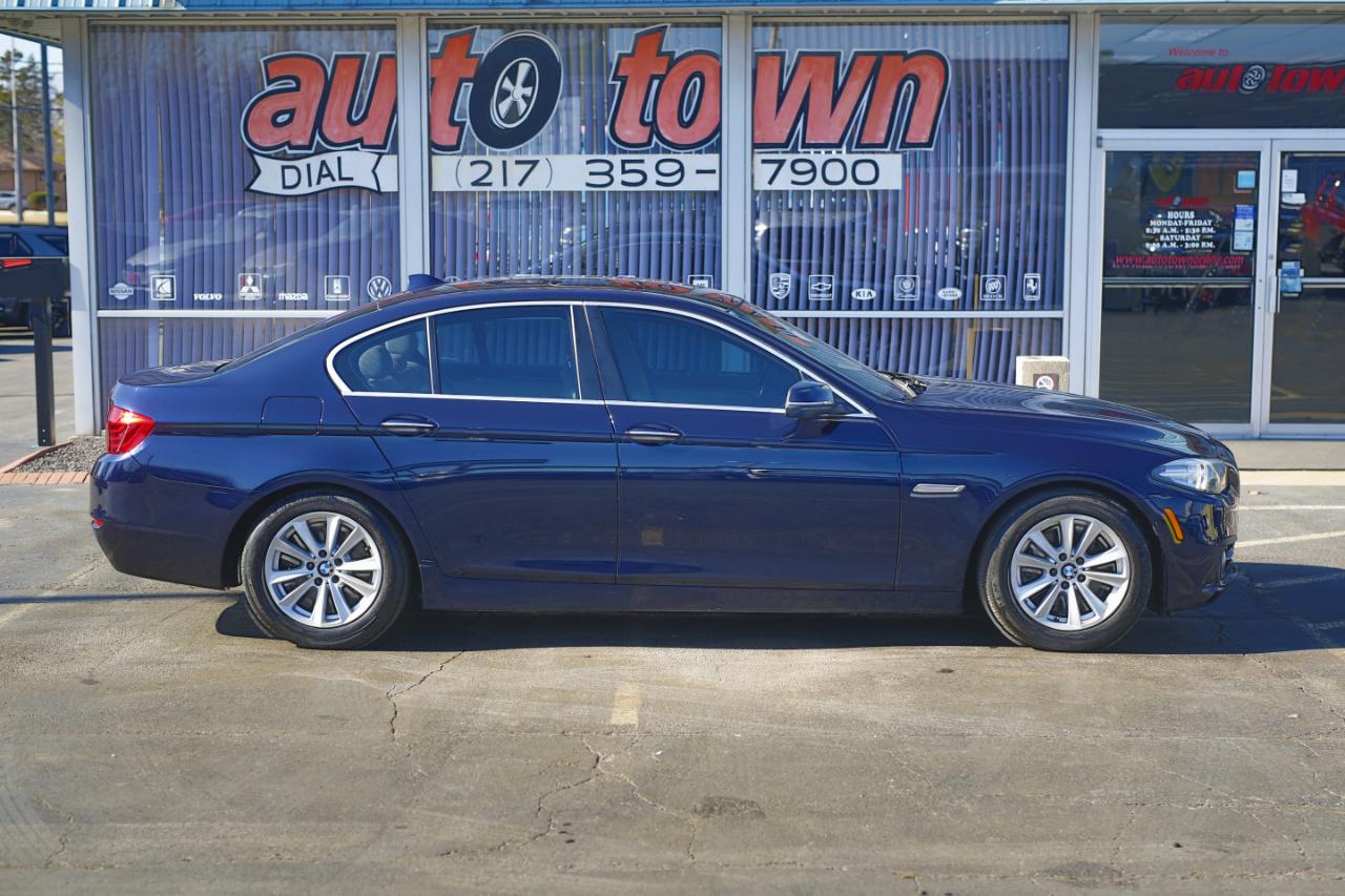 BMW 5 Series 4dr Sdn 528i RWD 2015