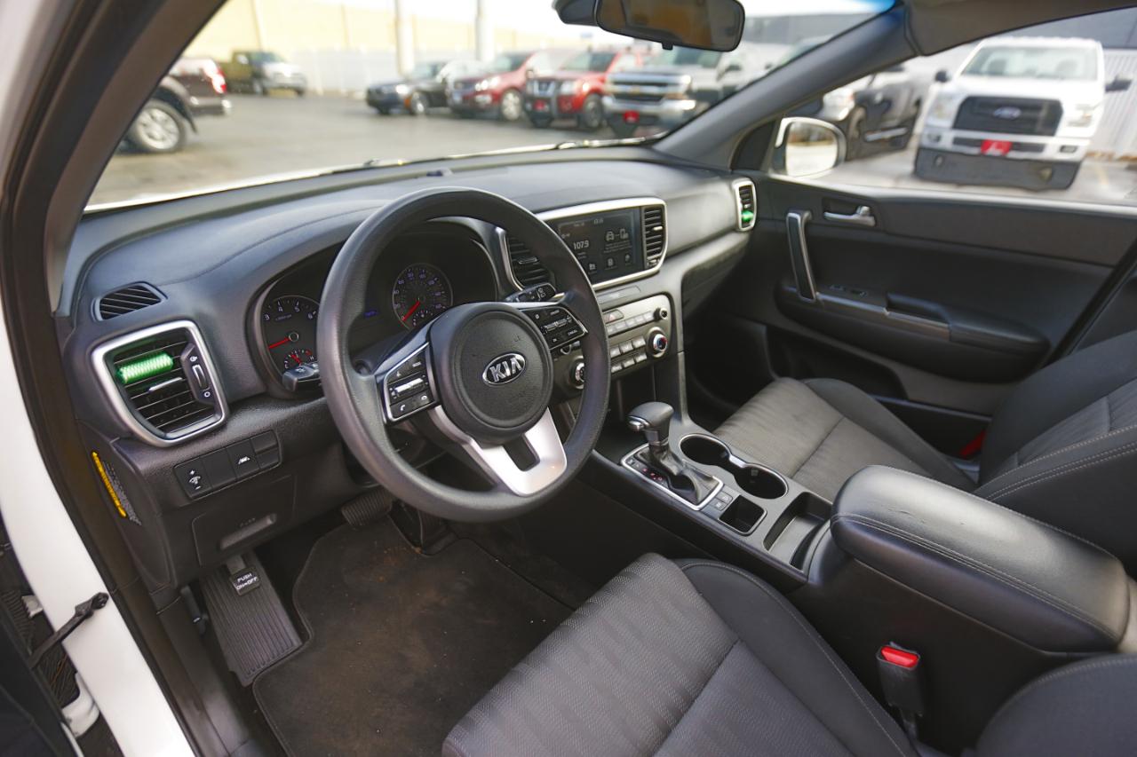Kia Sportage LX FWD 2020