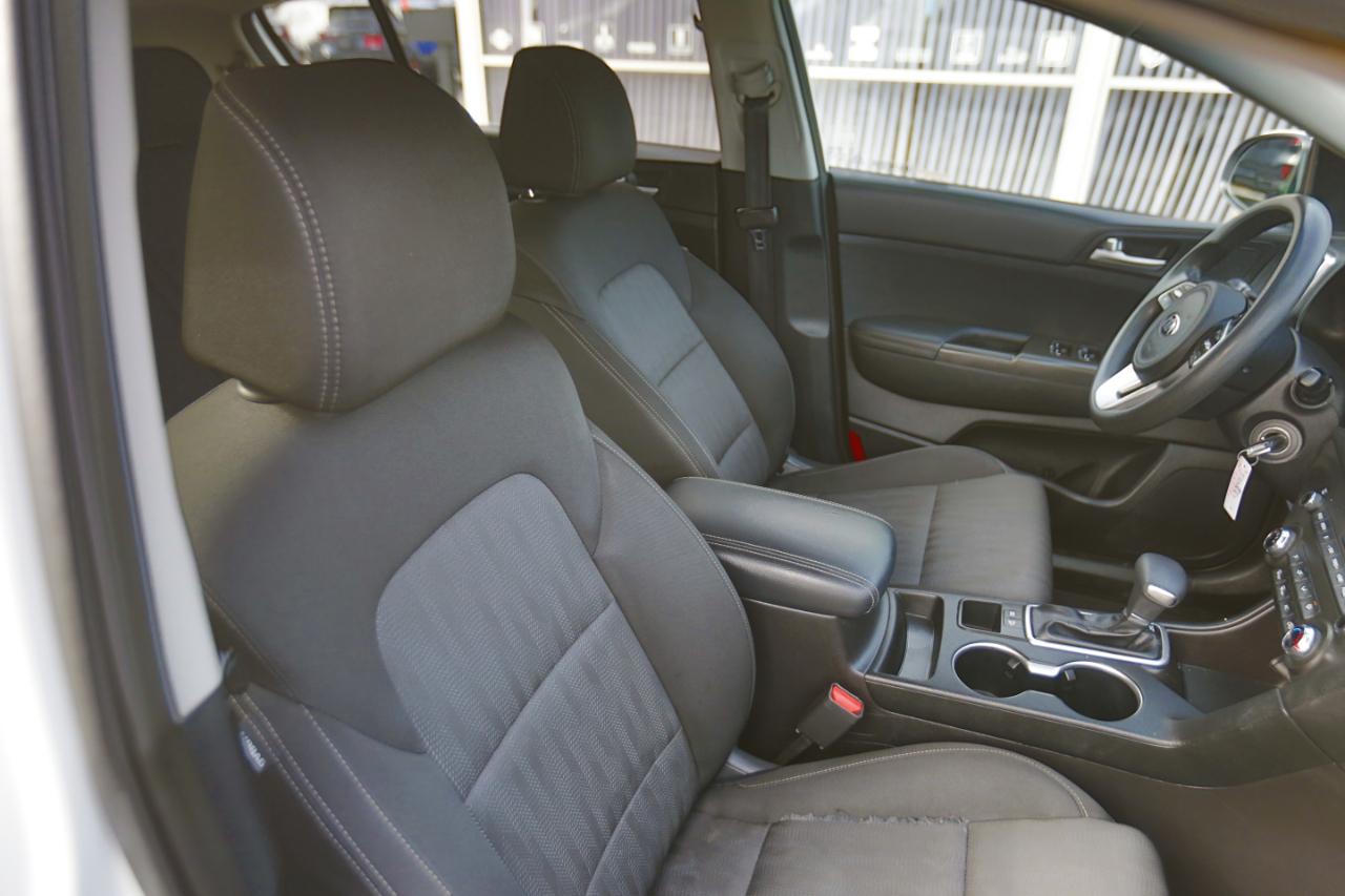 Kia Sportage LX FWD 2020