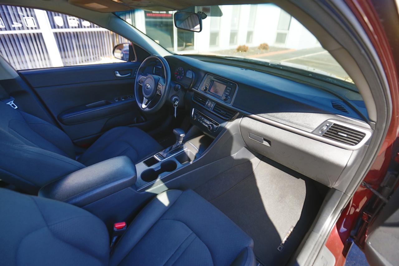 Kia Optima LX Auto 2017